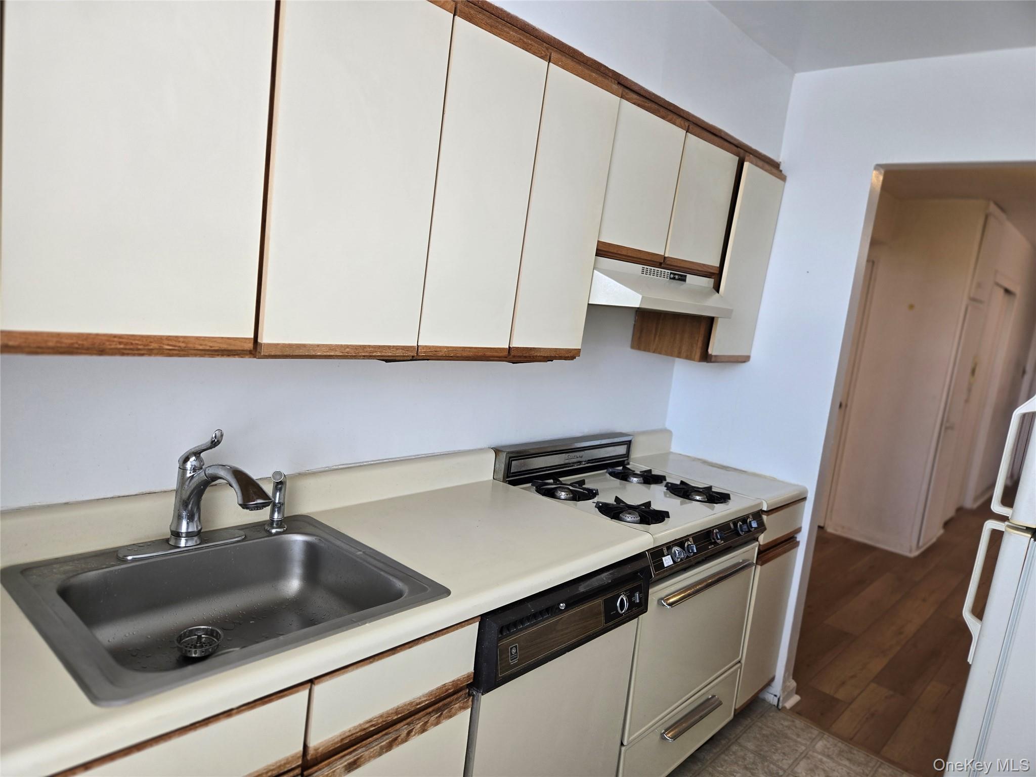 3903 Nostrand Avenue 6c Property Photo 3