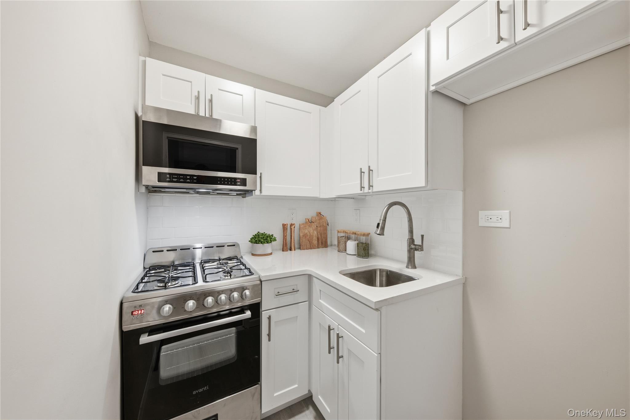 310 E 70th Street 5c Property Photo 12