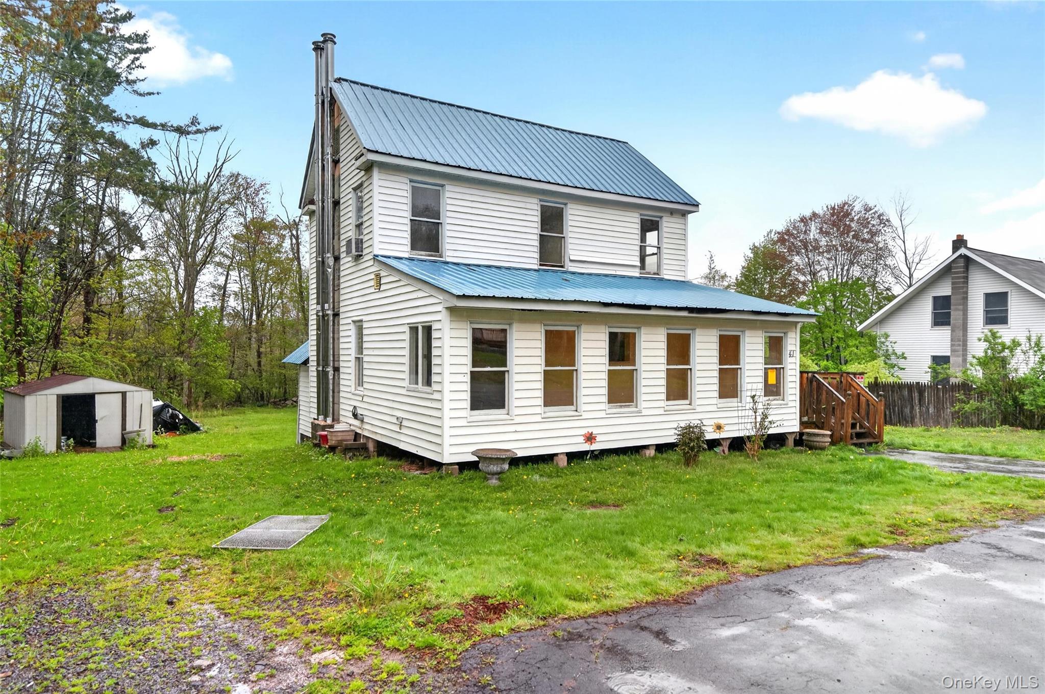 41 Rock Ridge Avenue Property Photo 2