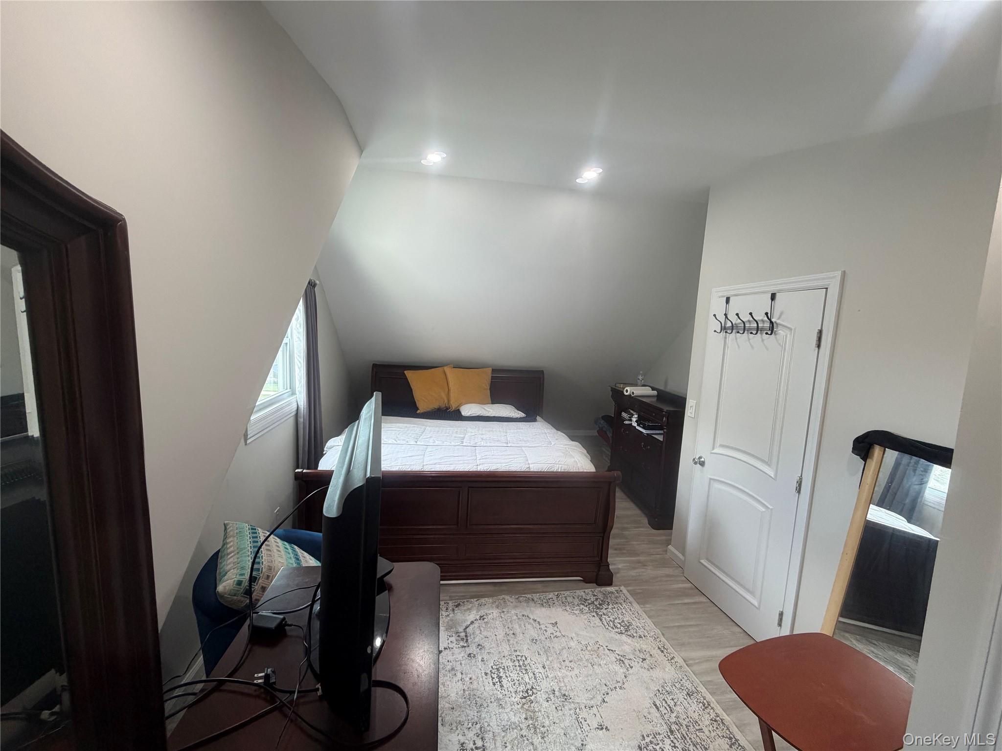 1556 Adams Street Property Photo 11