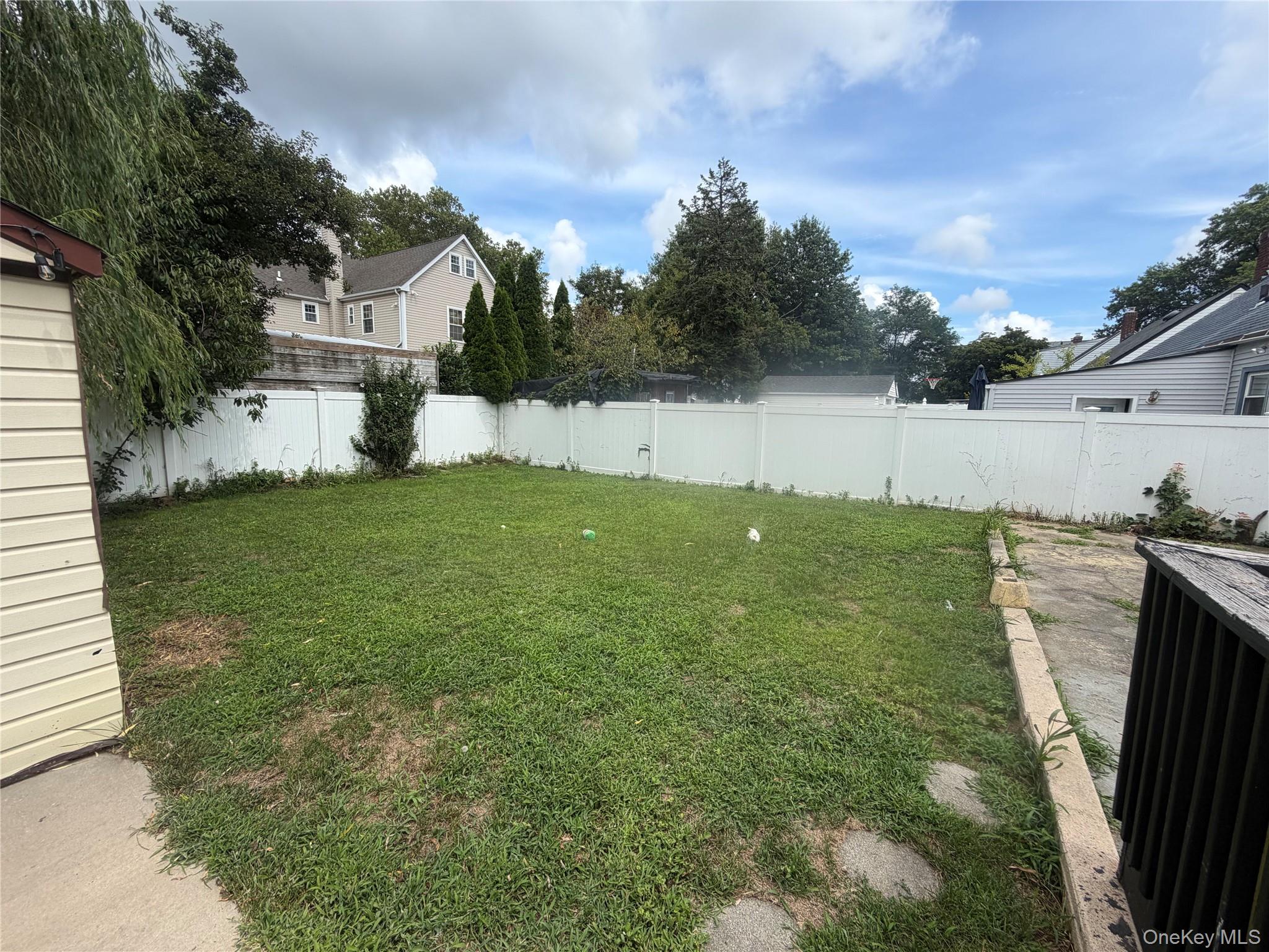 1556 Adams Street Property Photo 20
