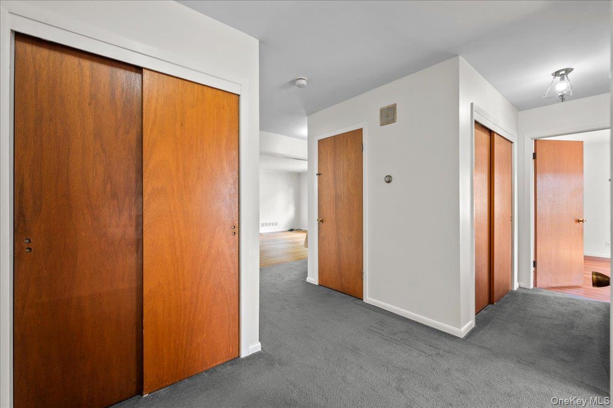 412 Hinman Place Property Photo 16