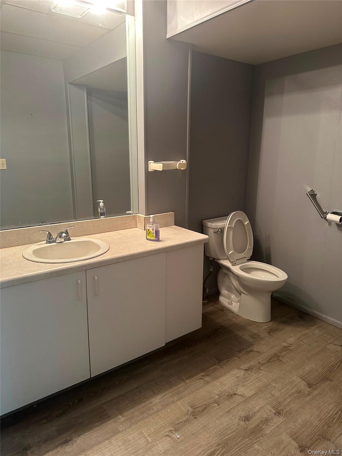 15 E Main Street Property Photo 7