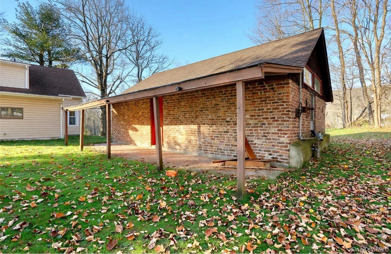 1 Klingher Court Property Photo 3