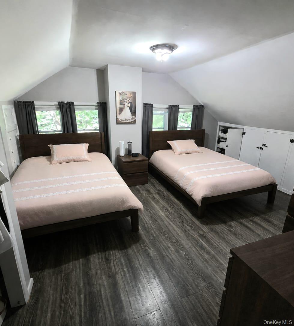 1 Klingher Court Property Photo 8