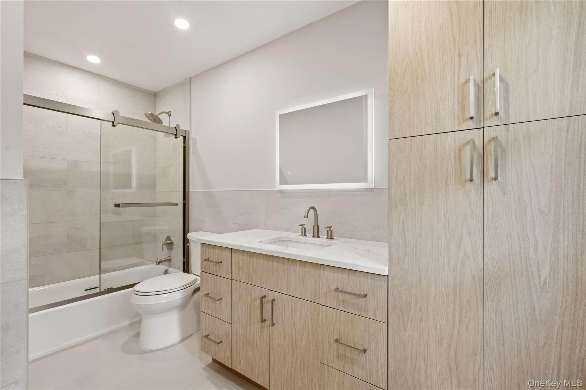 128 Bay Avenue Property Photo 22