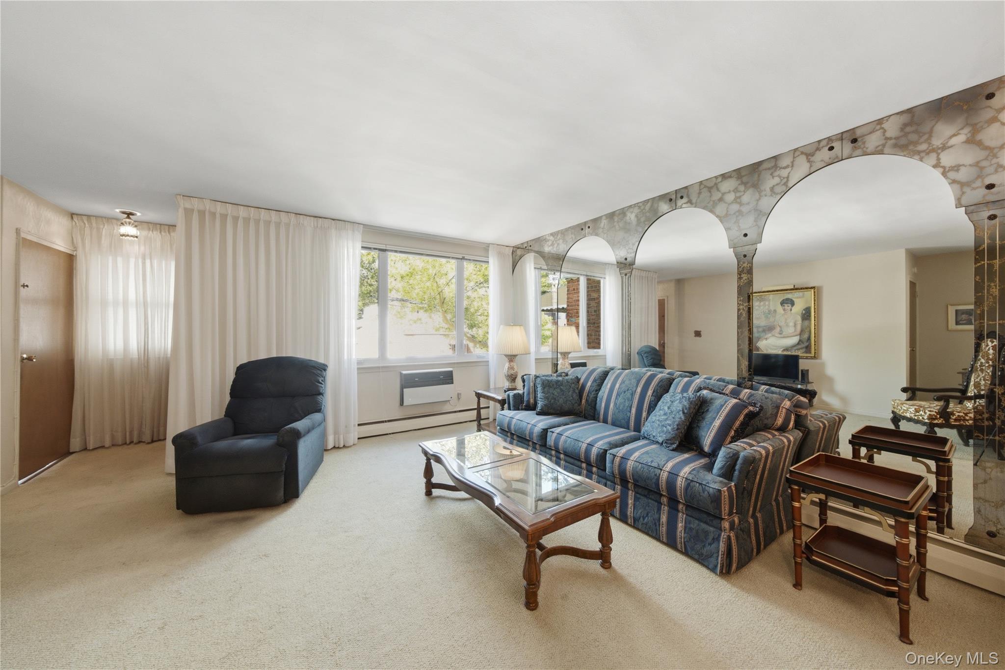 6669 73rd Place Property Photo 4