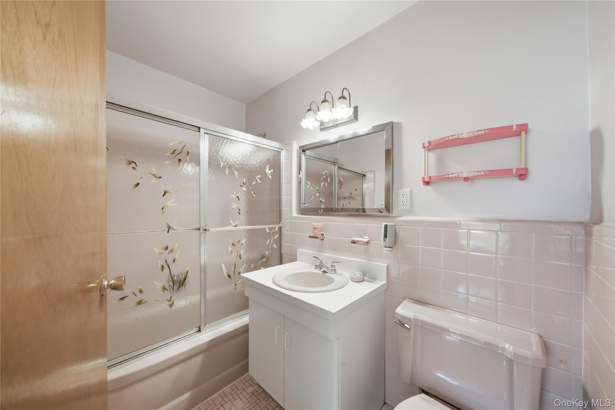 6669 73rd Place Property Photo 13