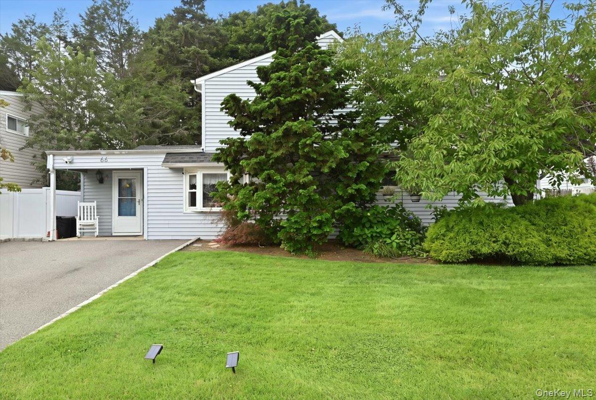 64 Bridle Lane Property Photo 2