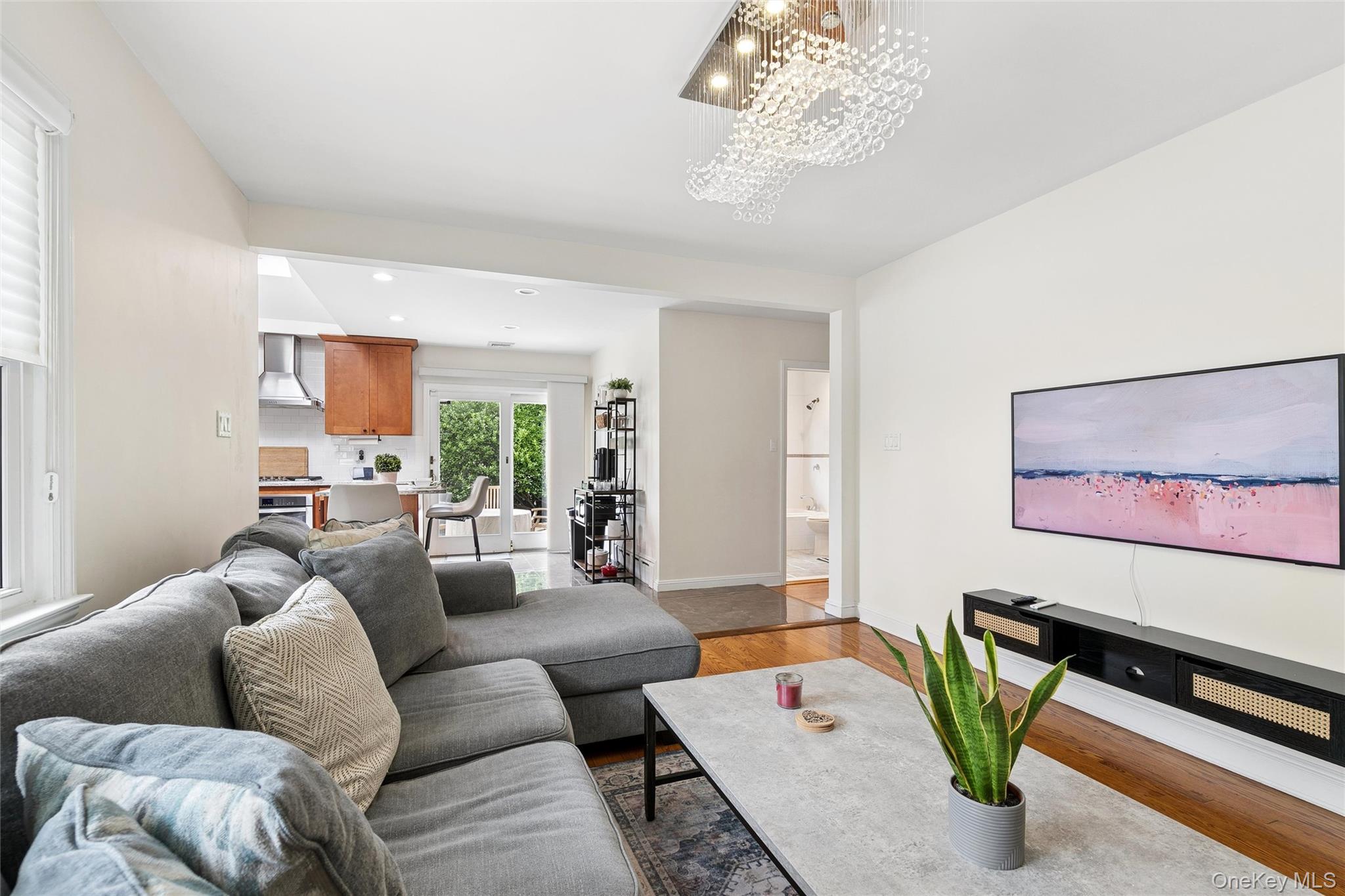 101 Lefferts Road Property Photo 10