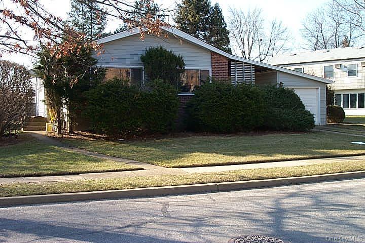 4 Brook Path Property Photo 2