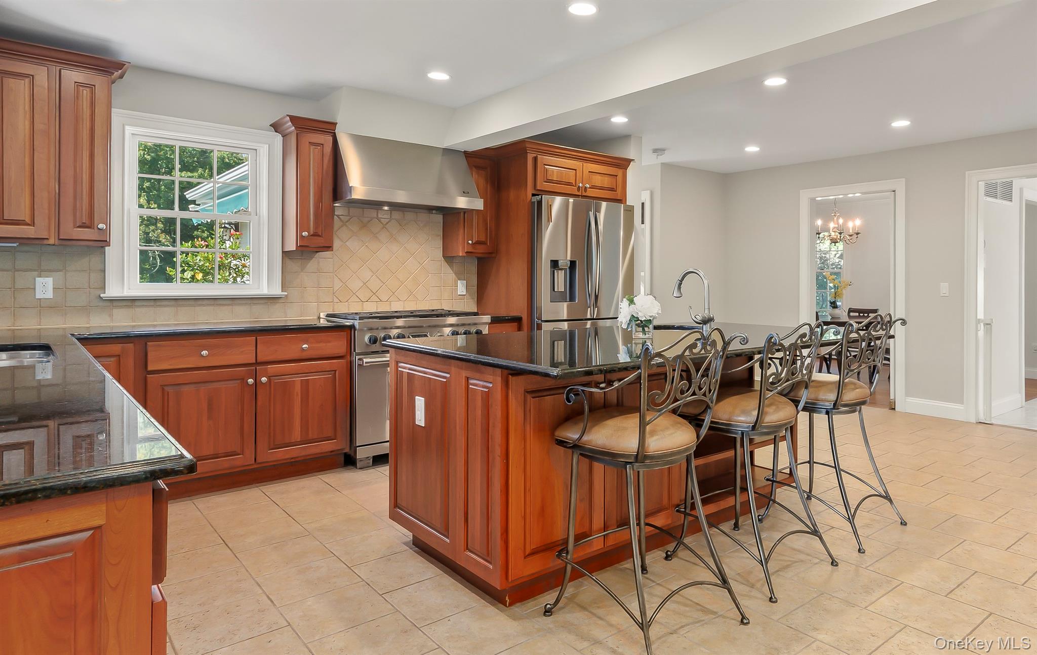 6 Bloomer Road Property Photo 12