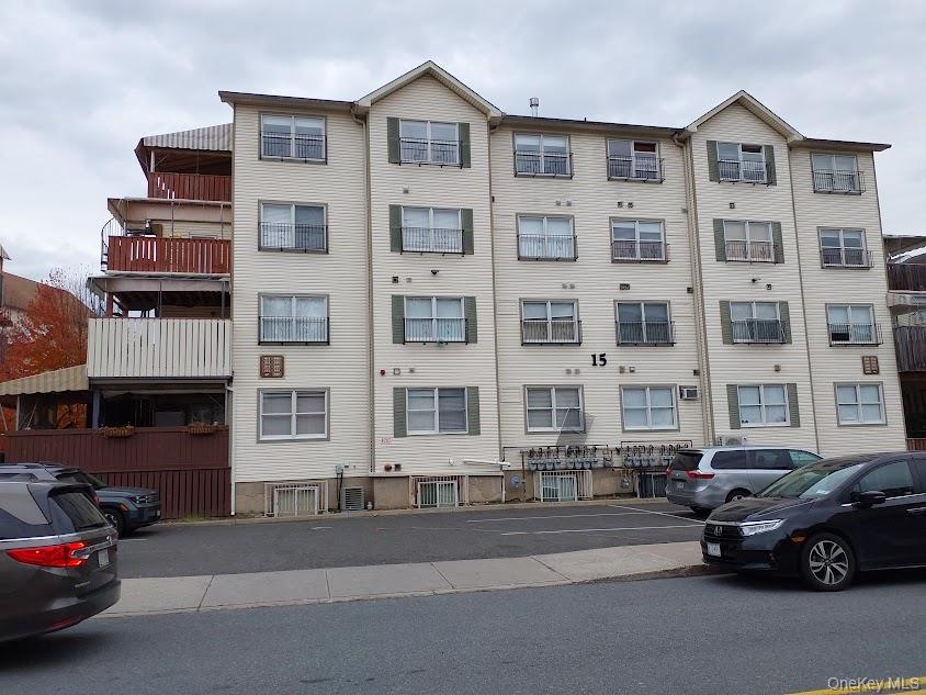 15 Prag Boulevard 411 Property Photo 1