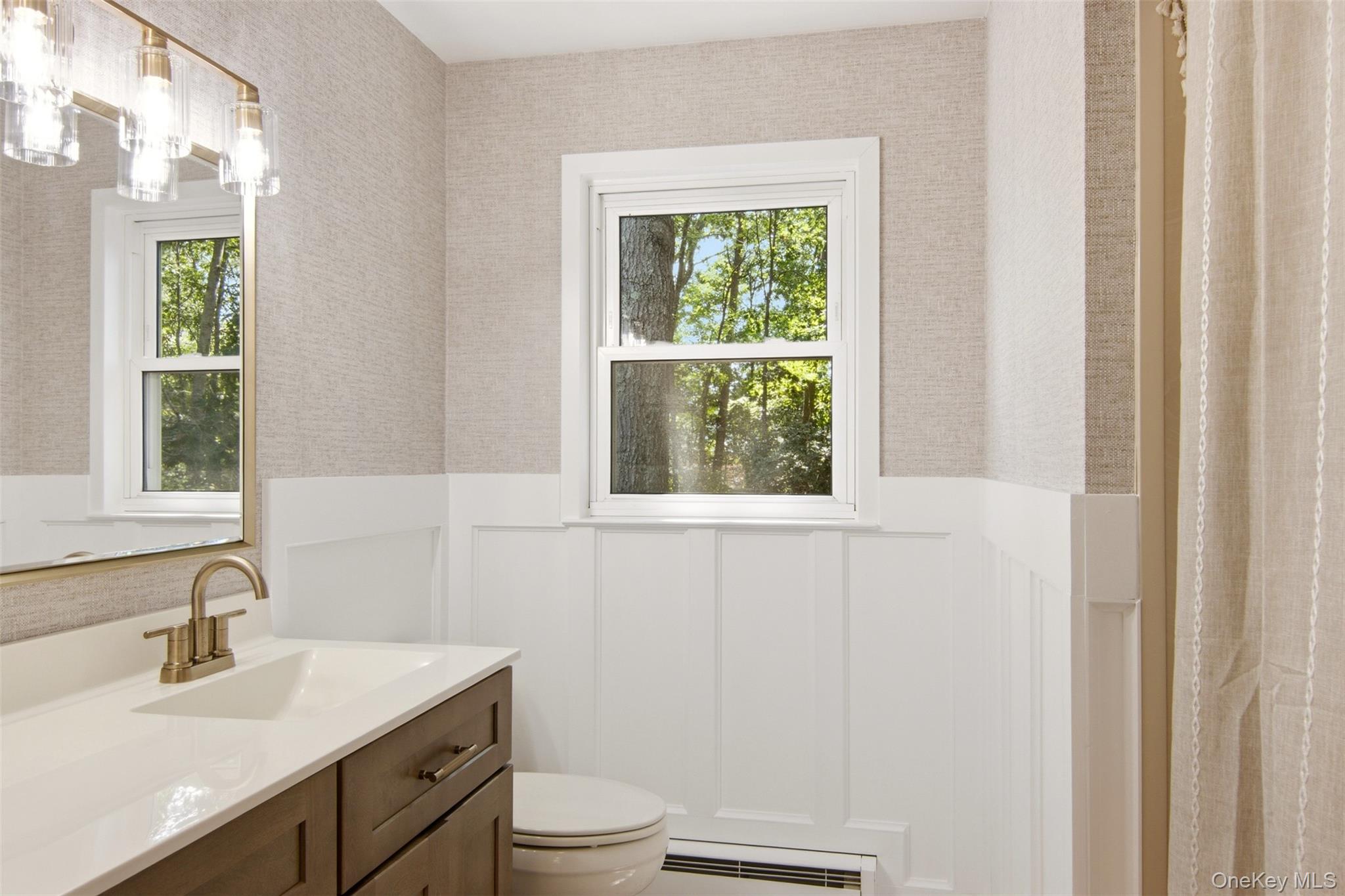 254 Edinburgh Drive Property Photo 13