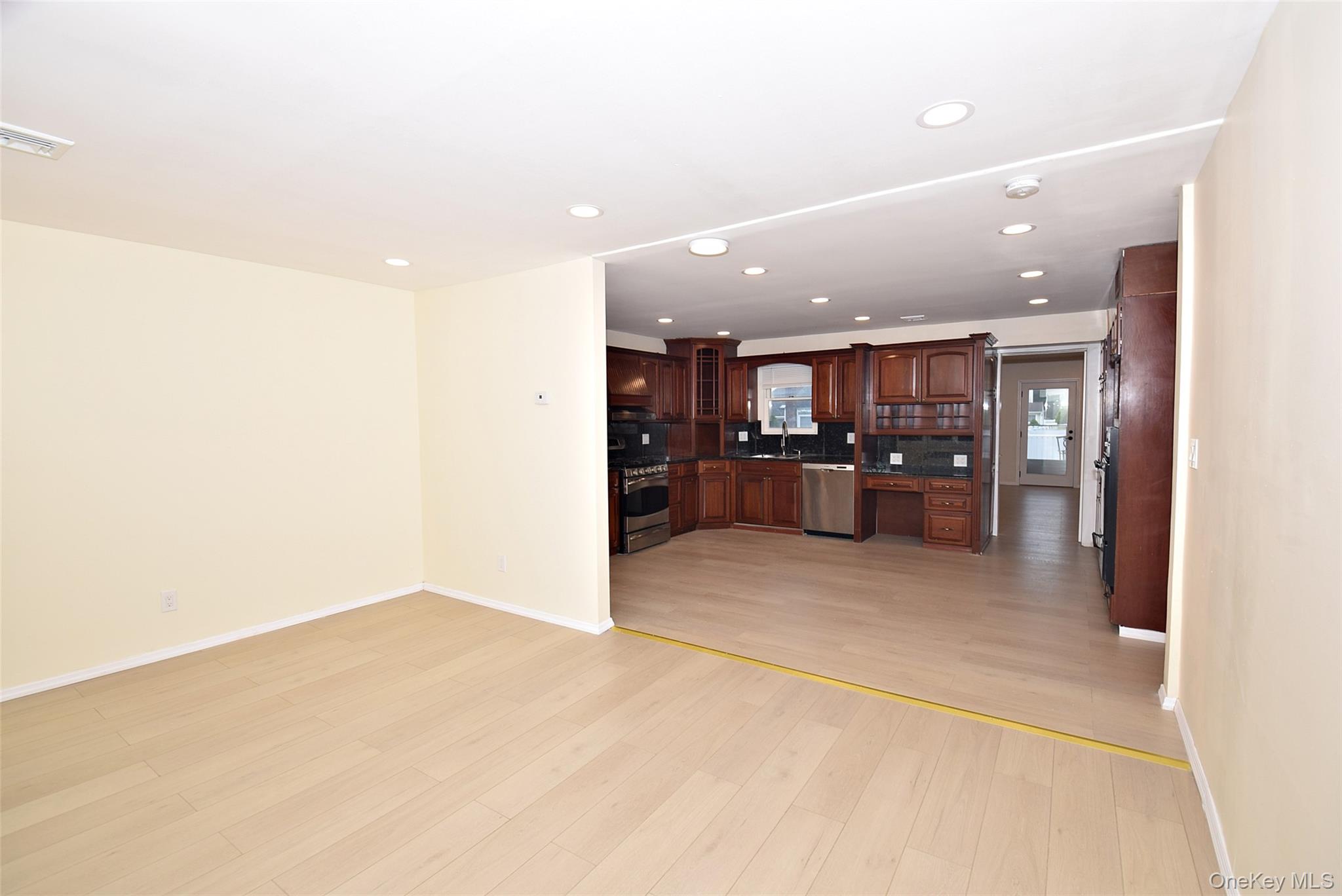 37 Amby Avenue Property Photo 3
