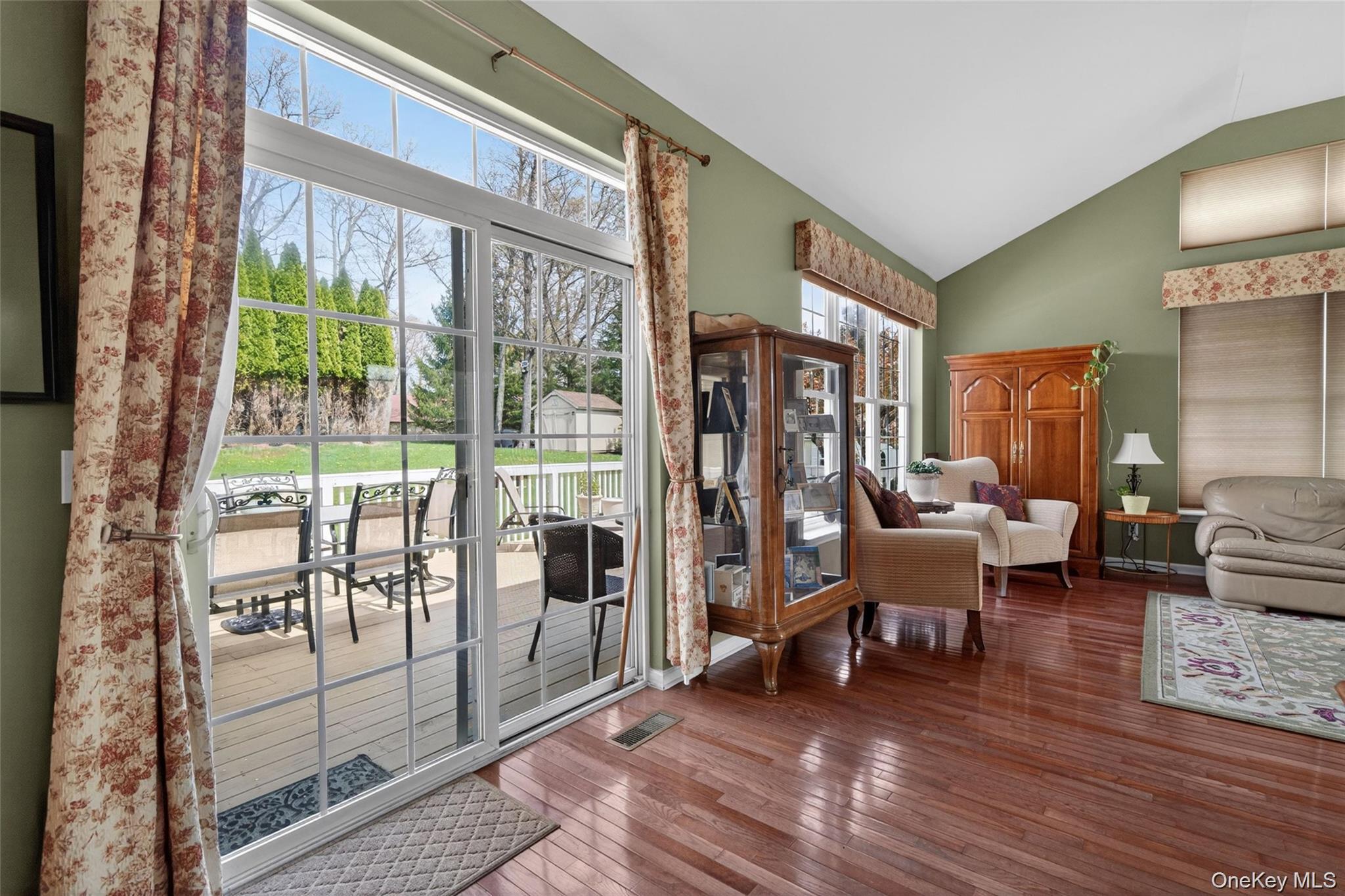 17 Oldwyck Crescent Property Photo 21