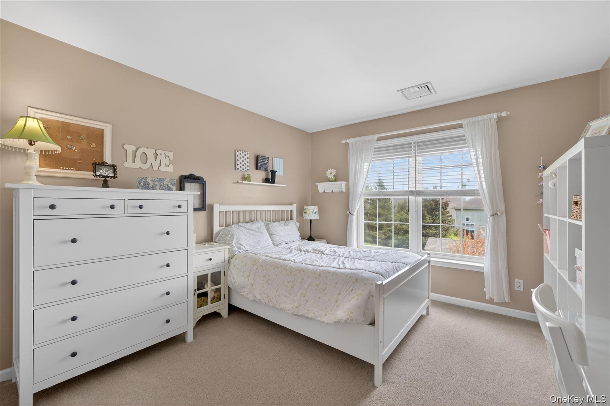 17 Oldwyck Crescent Property Photo 32