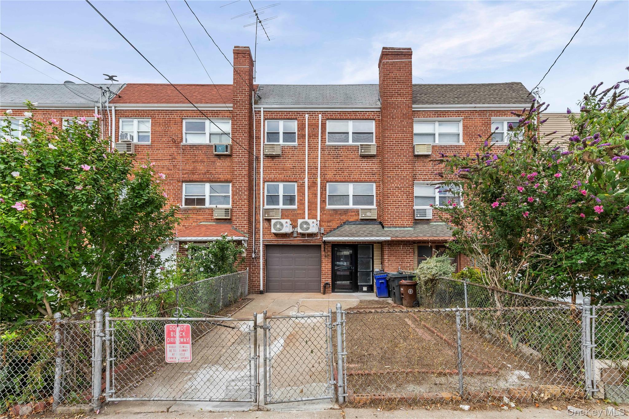40 Autumn Avenue Property Photo 1