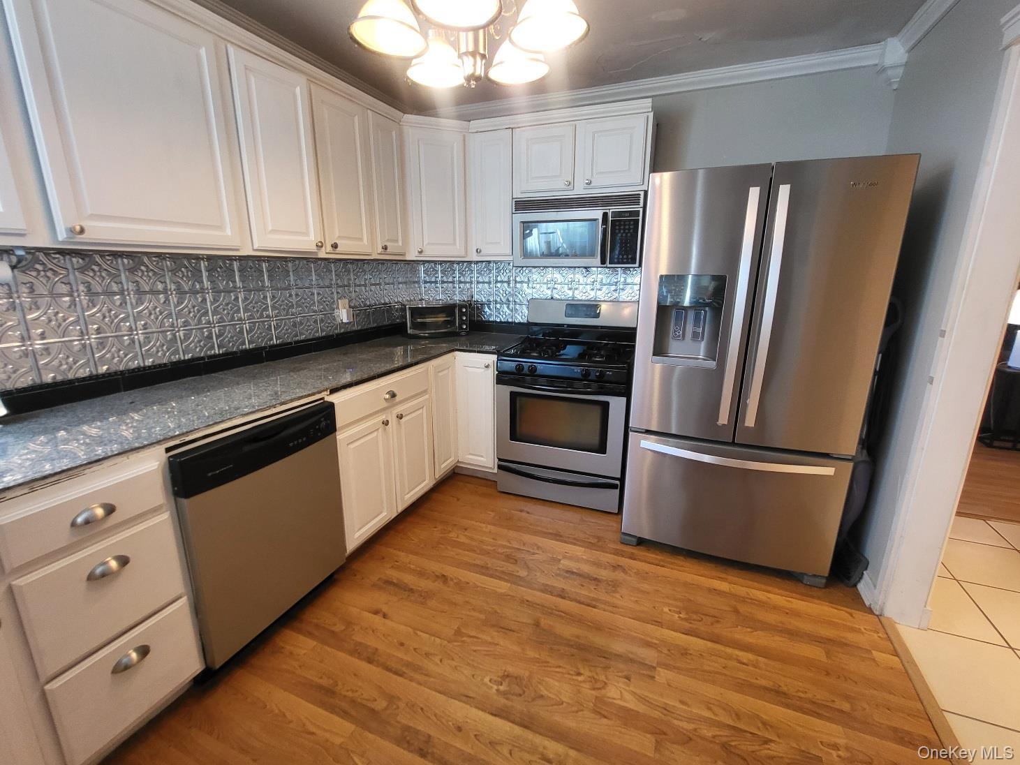 3 Vanamee Street Property Photo 17