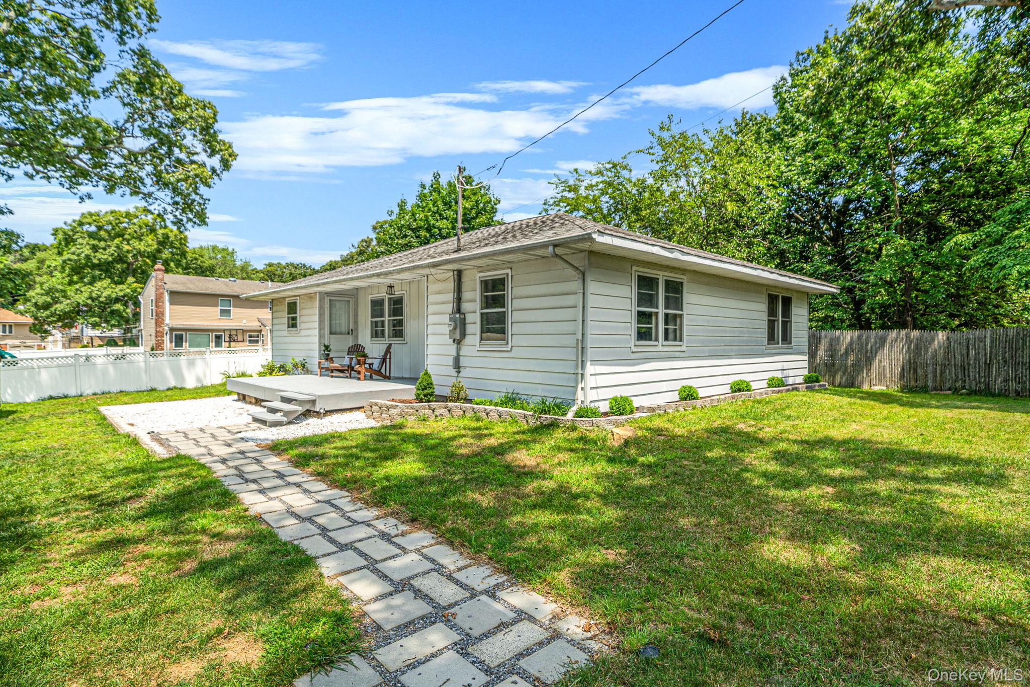 15 Oceanview Avenue Property Photo 1