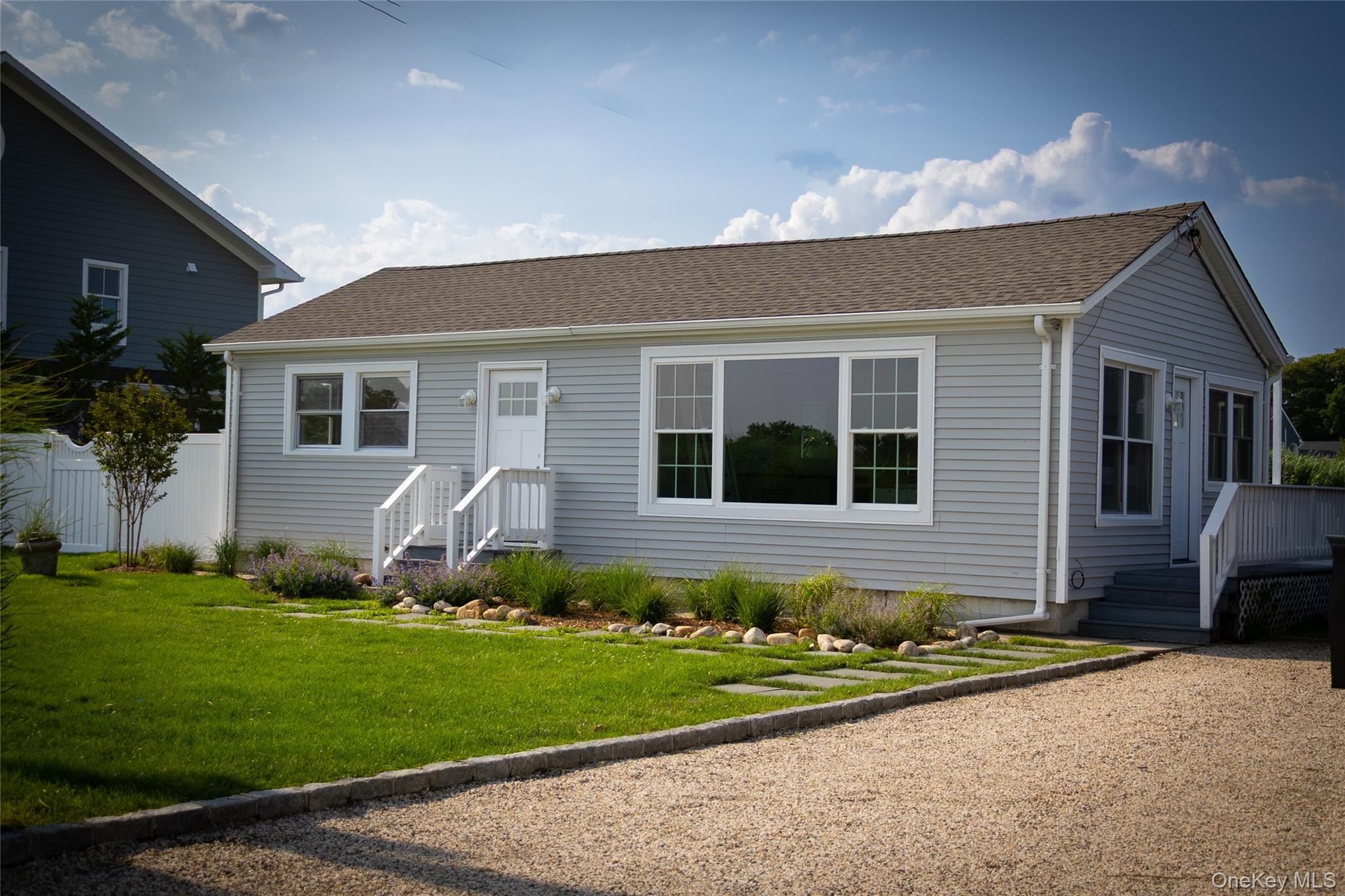 7 Laura Lee Drive Property Photo 1