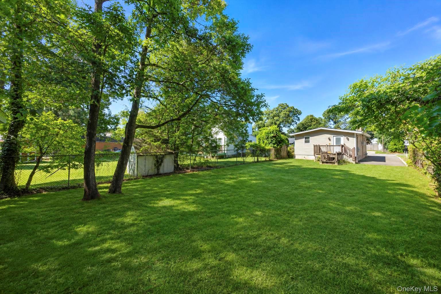 65 Hawthorne Avenue Property Photo 10