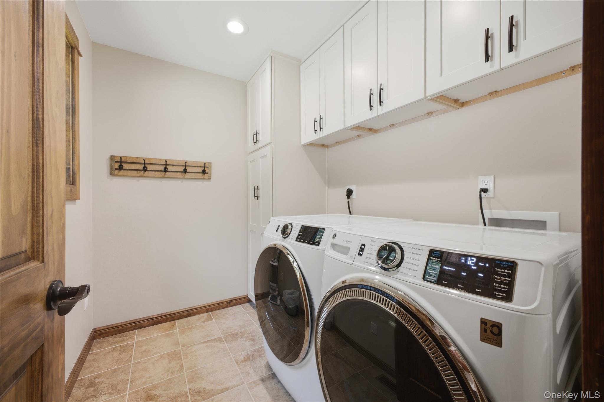 1179 Lake Avenue Property Photo 17