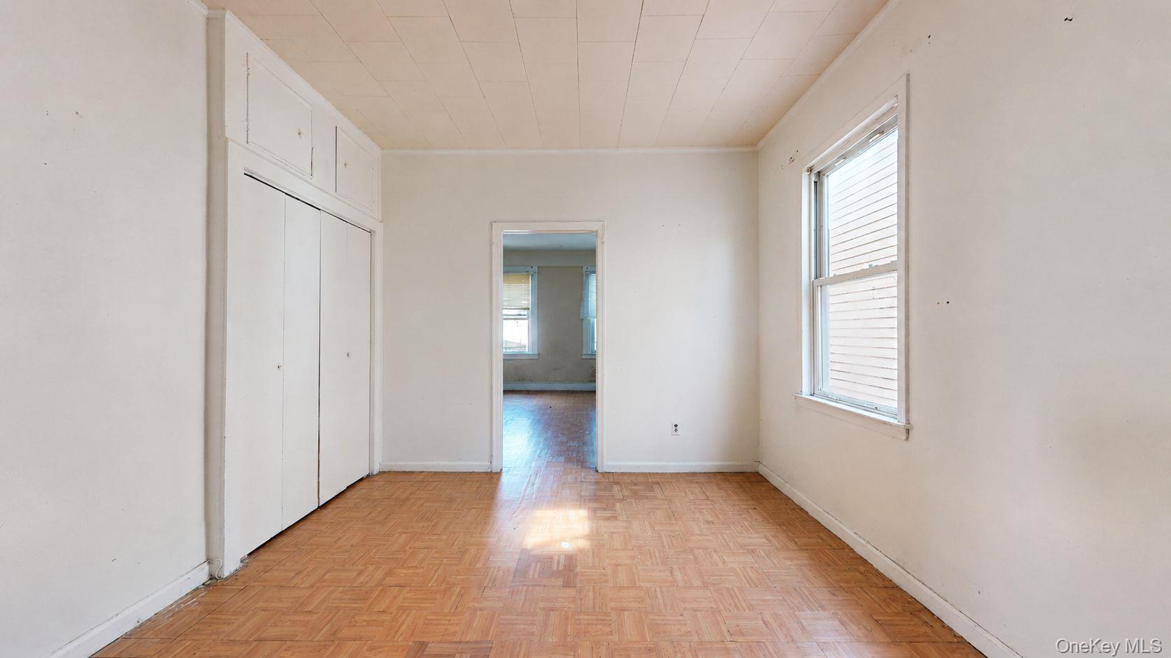 5722 Waldron Street Property Photo 6