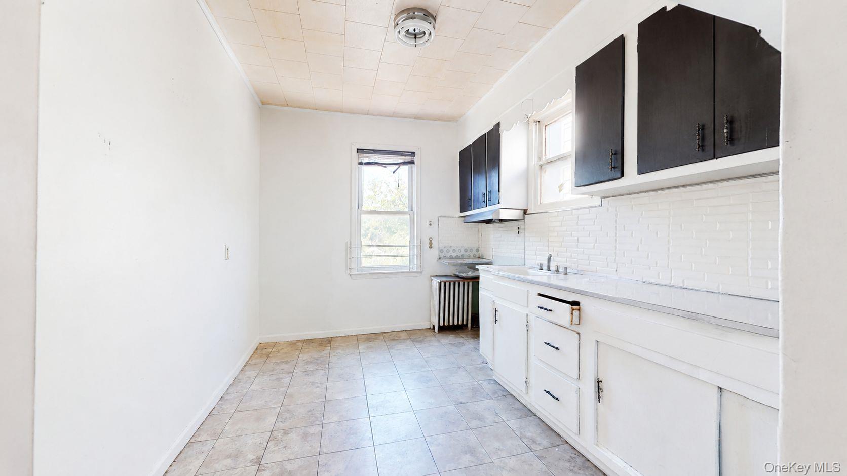 5722 Waldron Street Property Photo 12