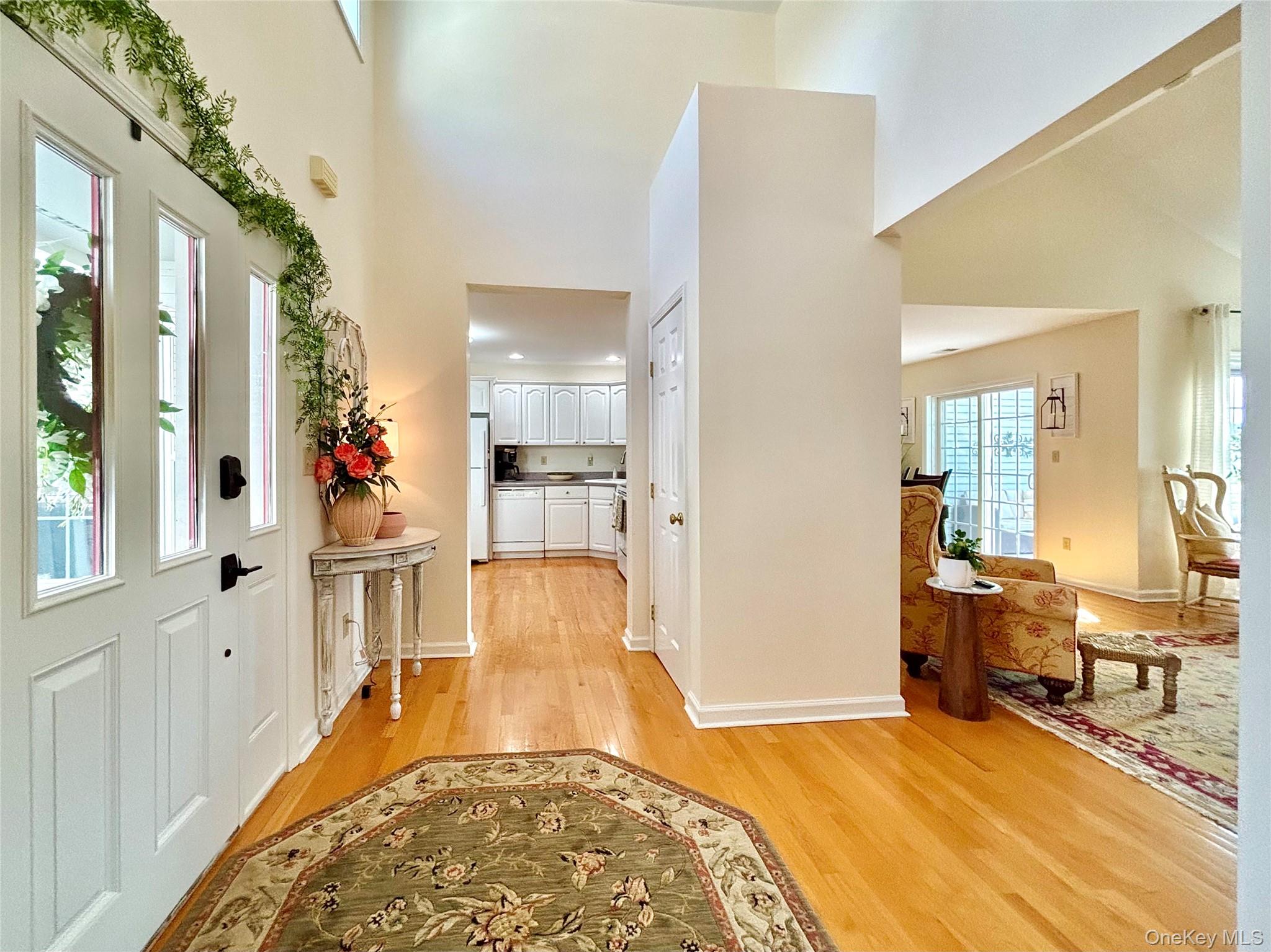 202 Cinnamon Circle Property Photo 3