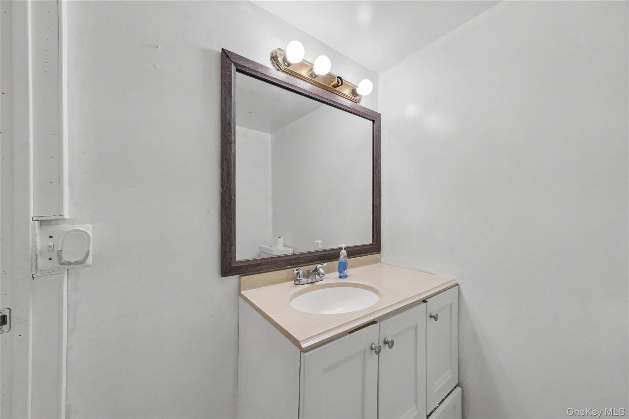 337-339 State Route 17m 1.5 Property Photo 23