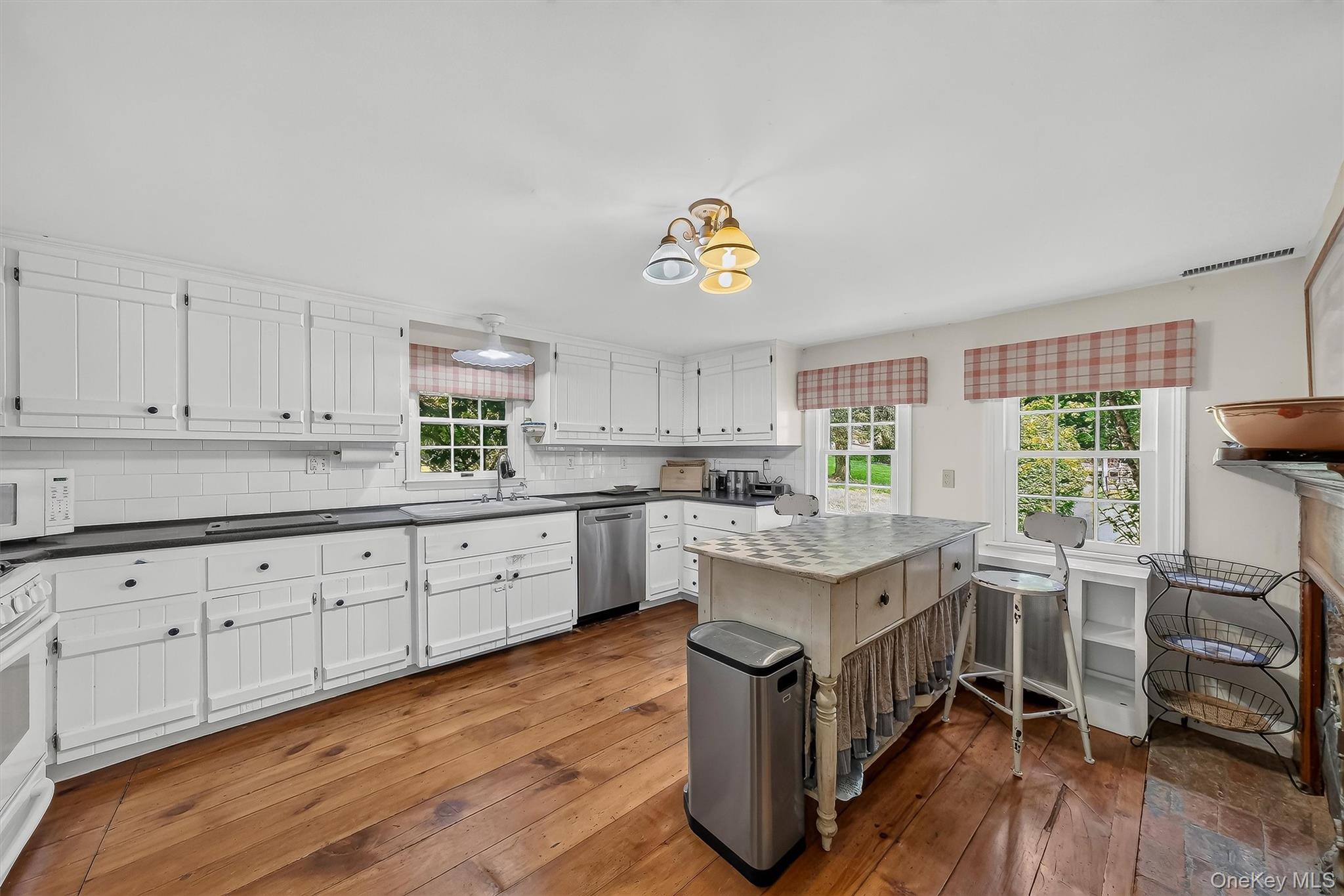 15 Inningwood Road Property Photo 13