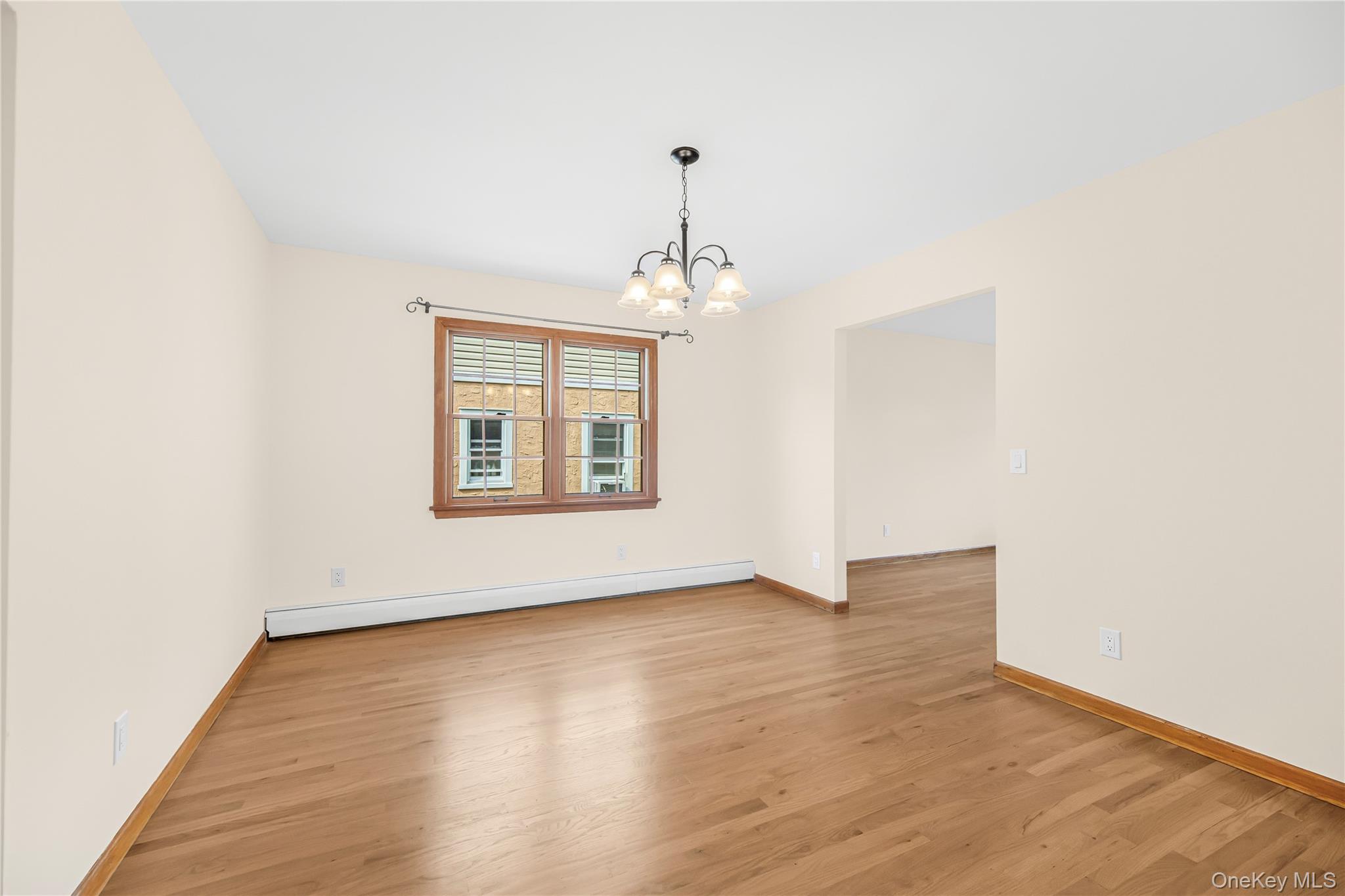 99 Clarendon Avenue Property Photo 8