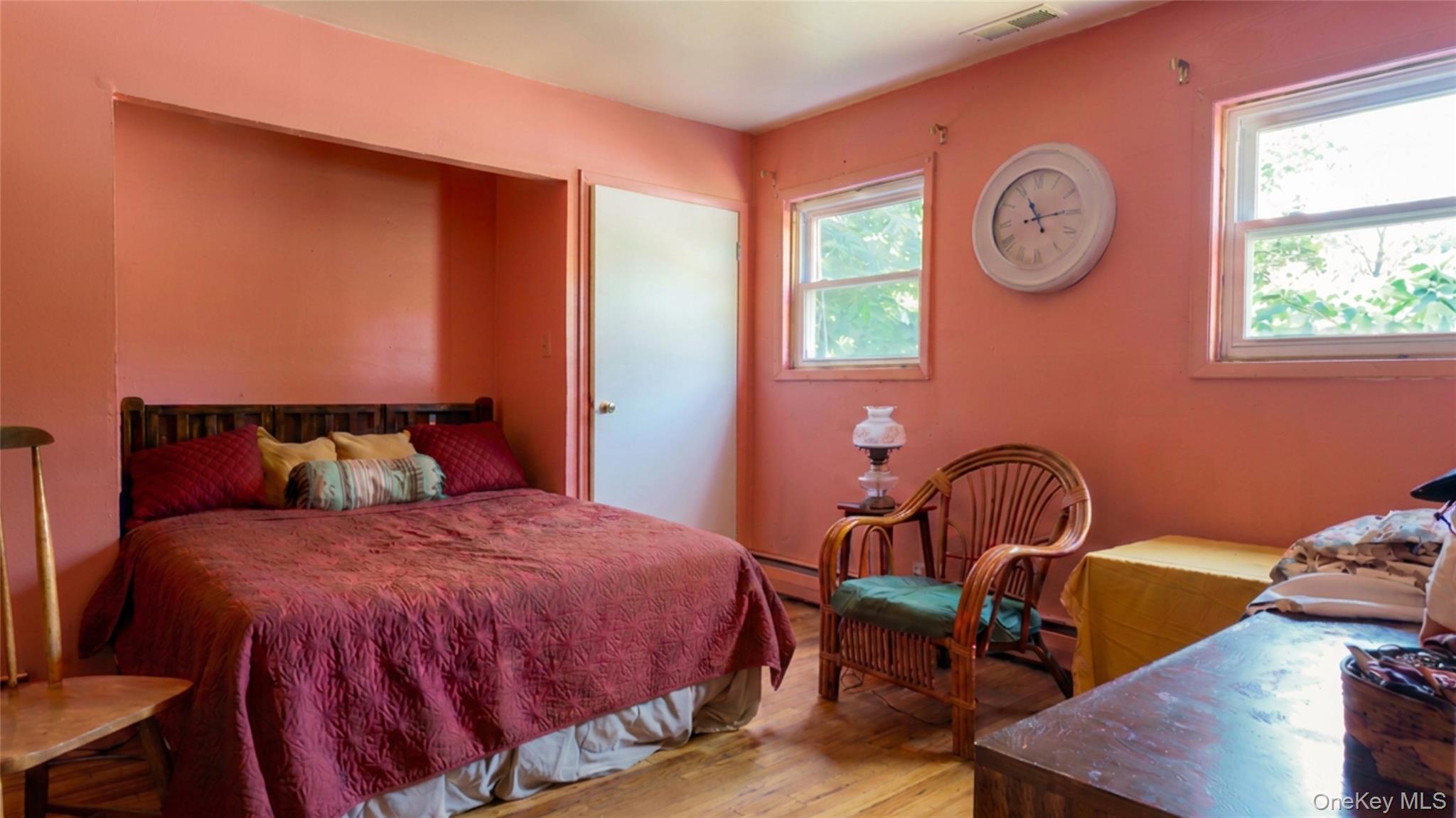 2 Custom Lane Property Photo 7