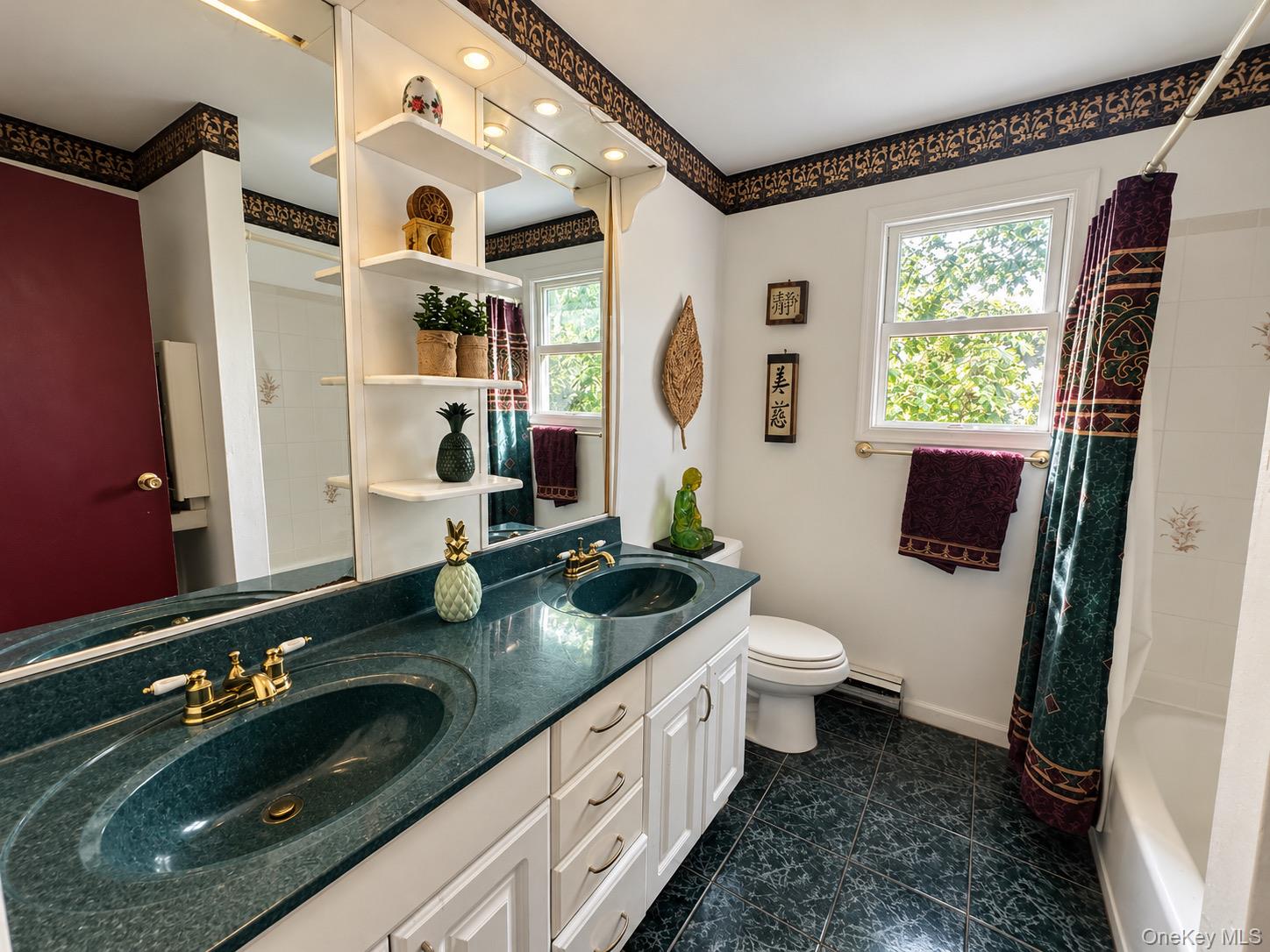 2 Custom Lane Property Photo 10