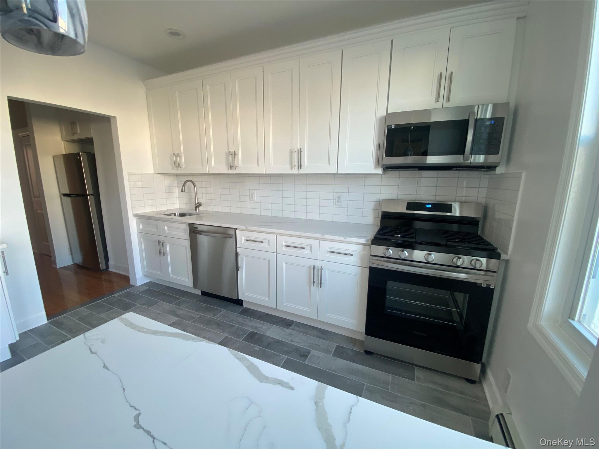 71-27 69th Street Property Photo 5