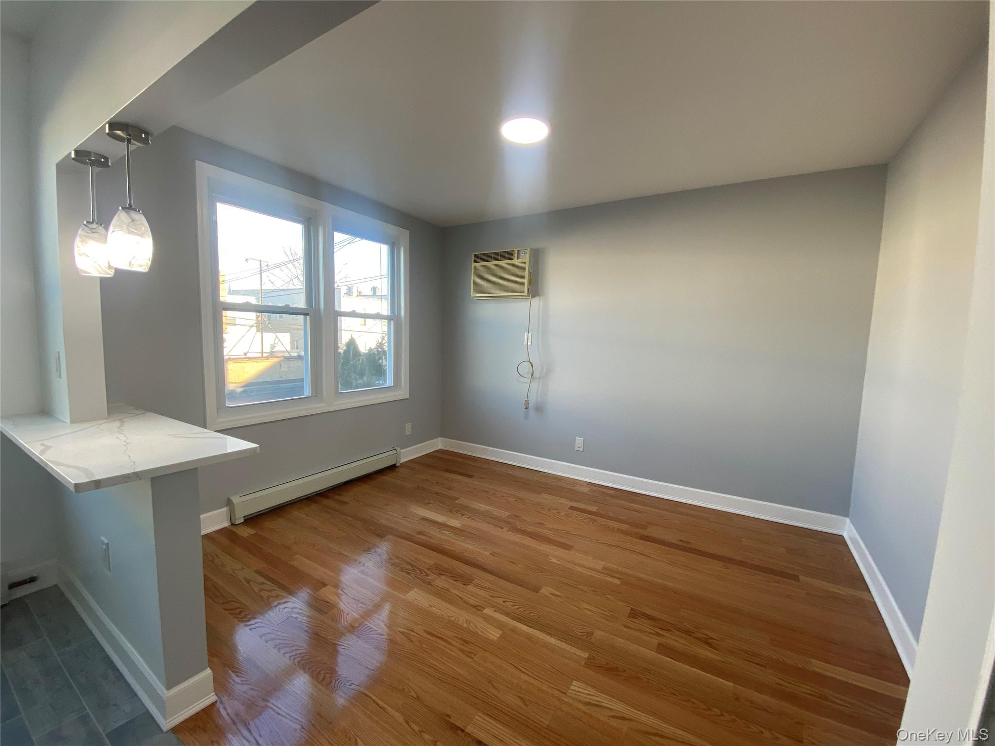 71-27 69th Street Property Photo 7