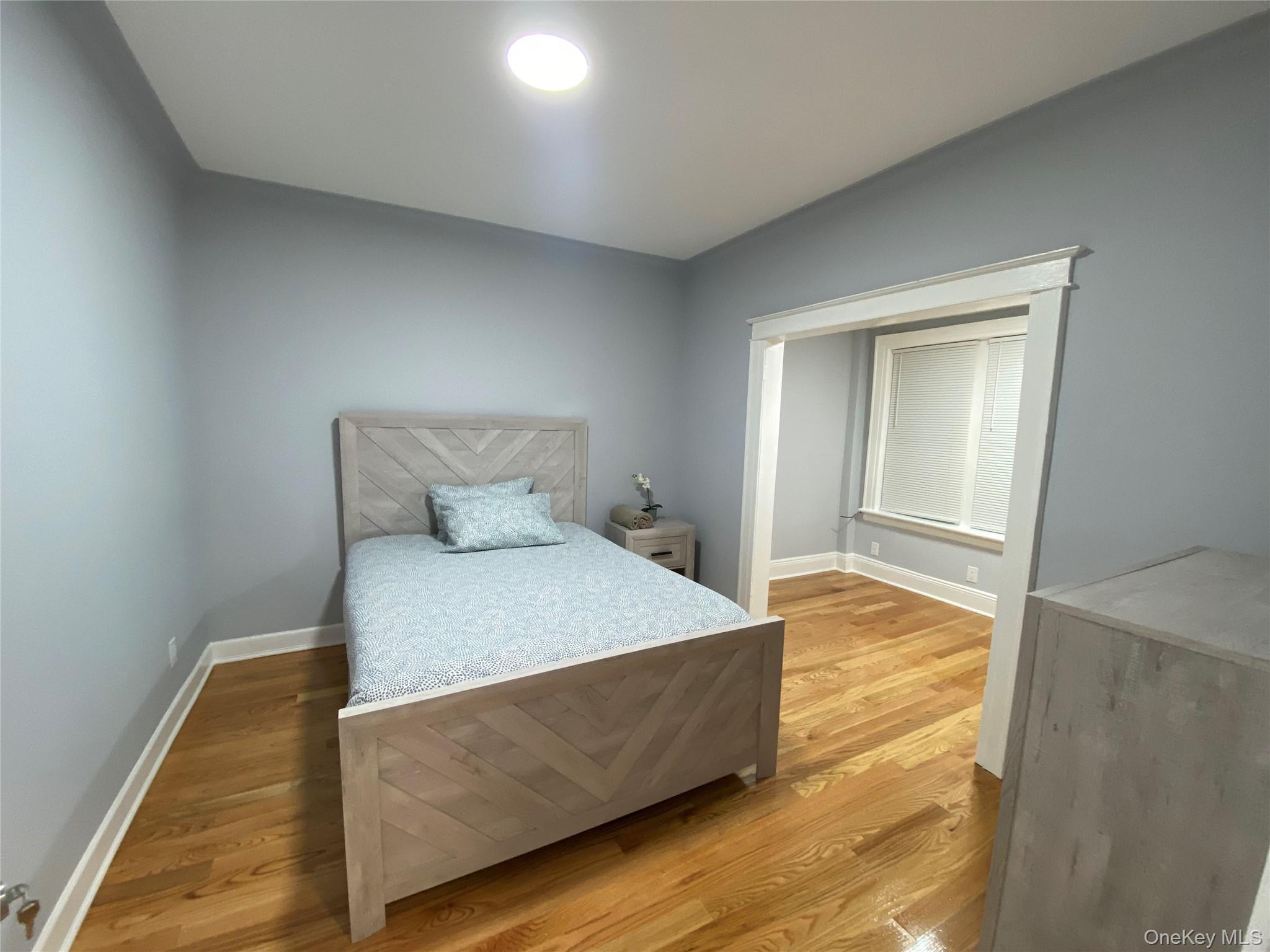 71-27 69th Street Property Photo 11