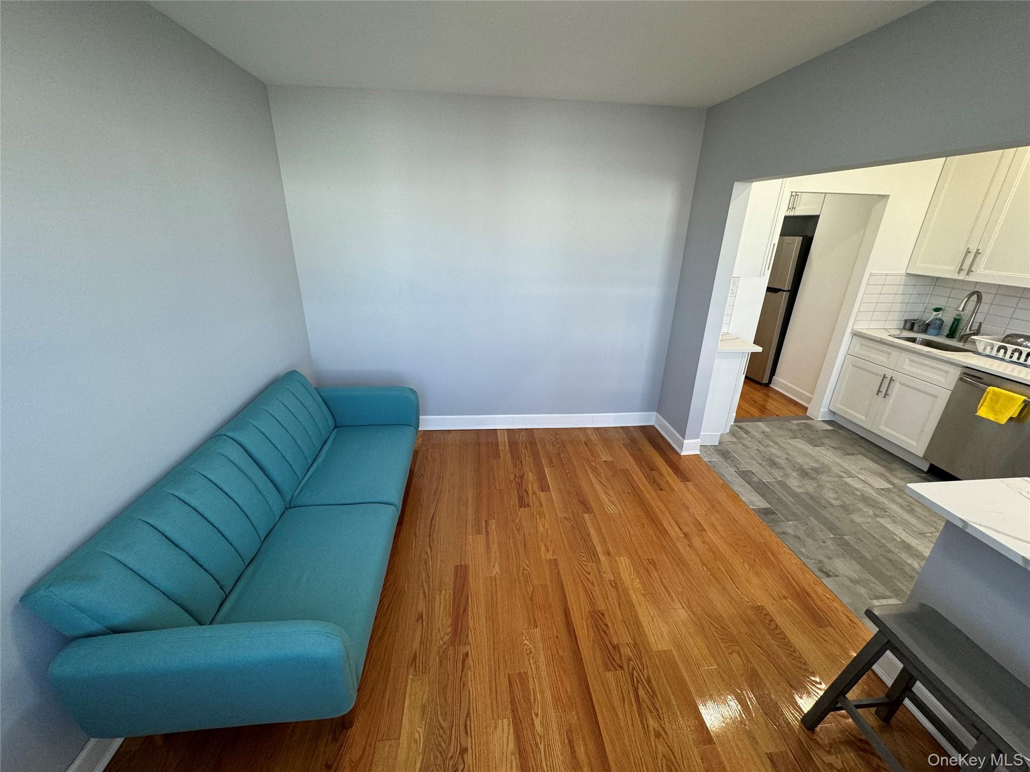 71-27 69th Street Property Photo 17