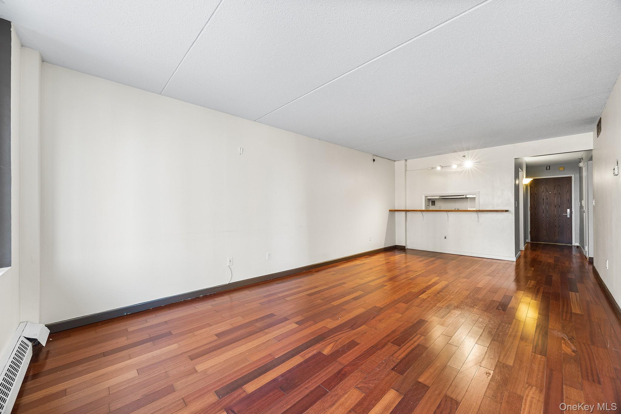 4 Martine Avenue 120 Property Photo 7