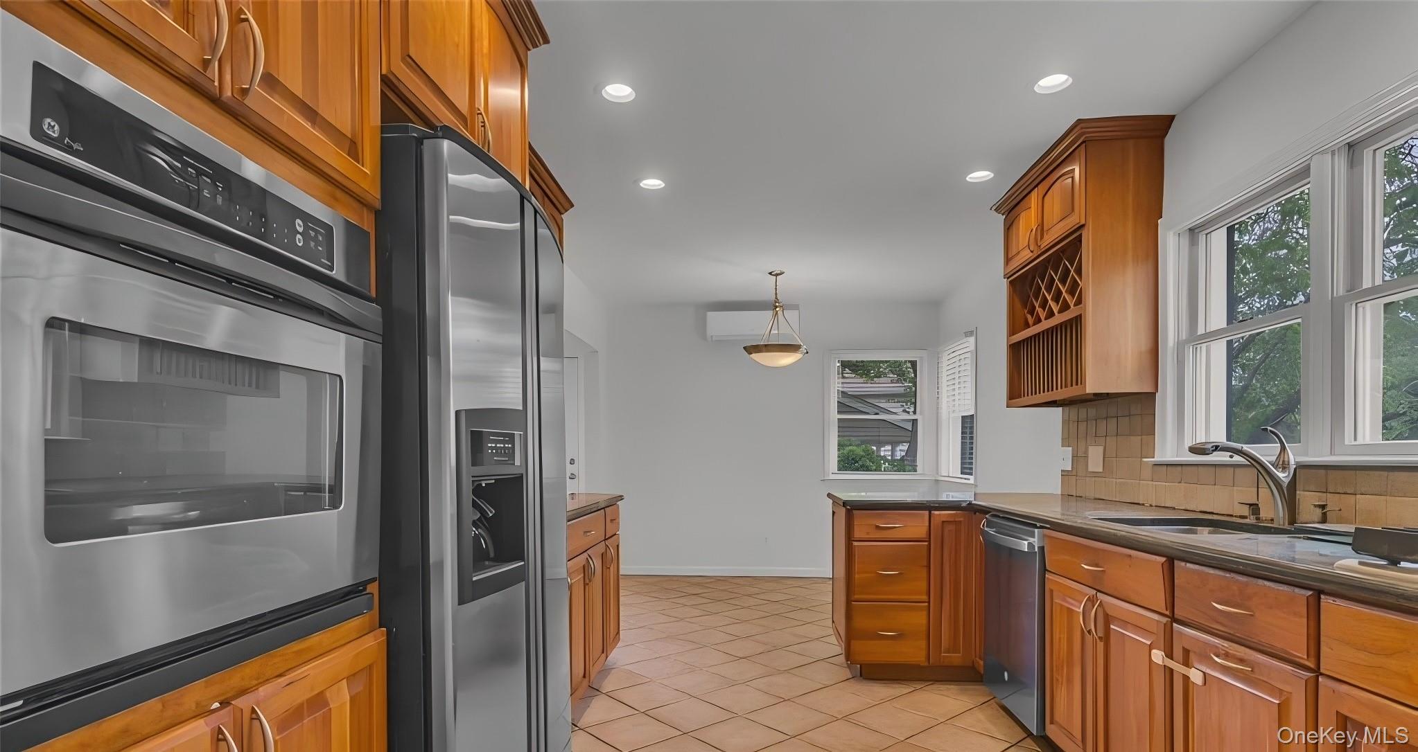 136 Lee Road Property Photo 5