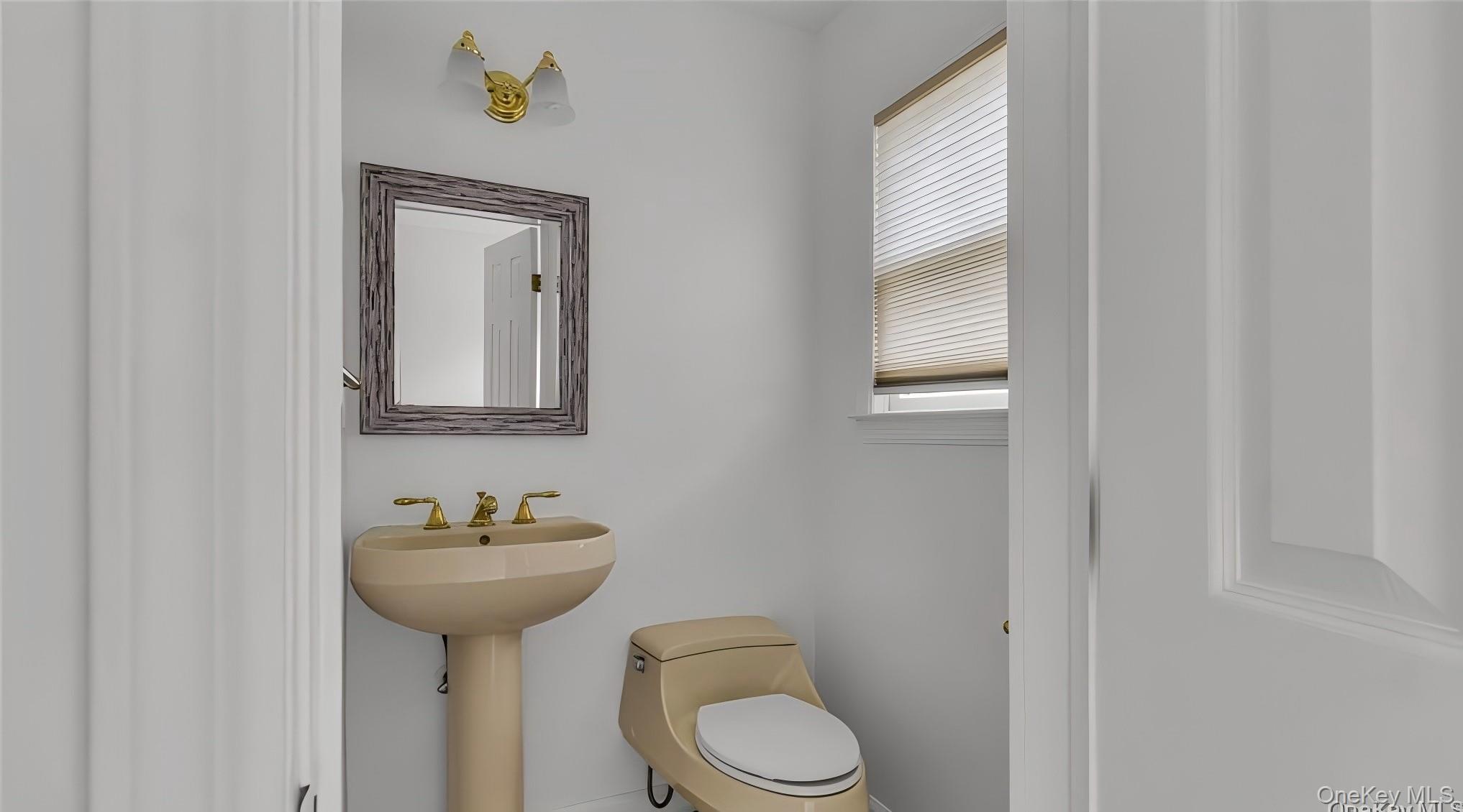 136 Lee Road Property Photo 9