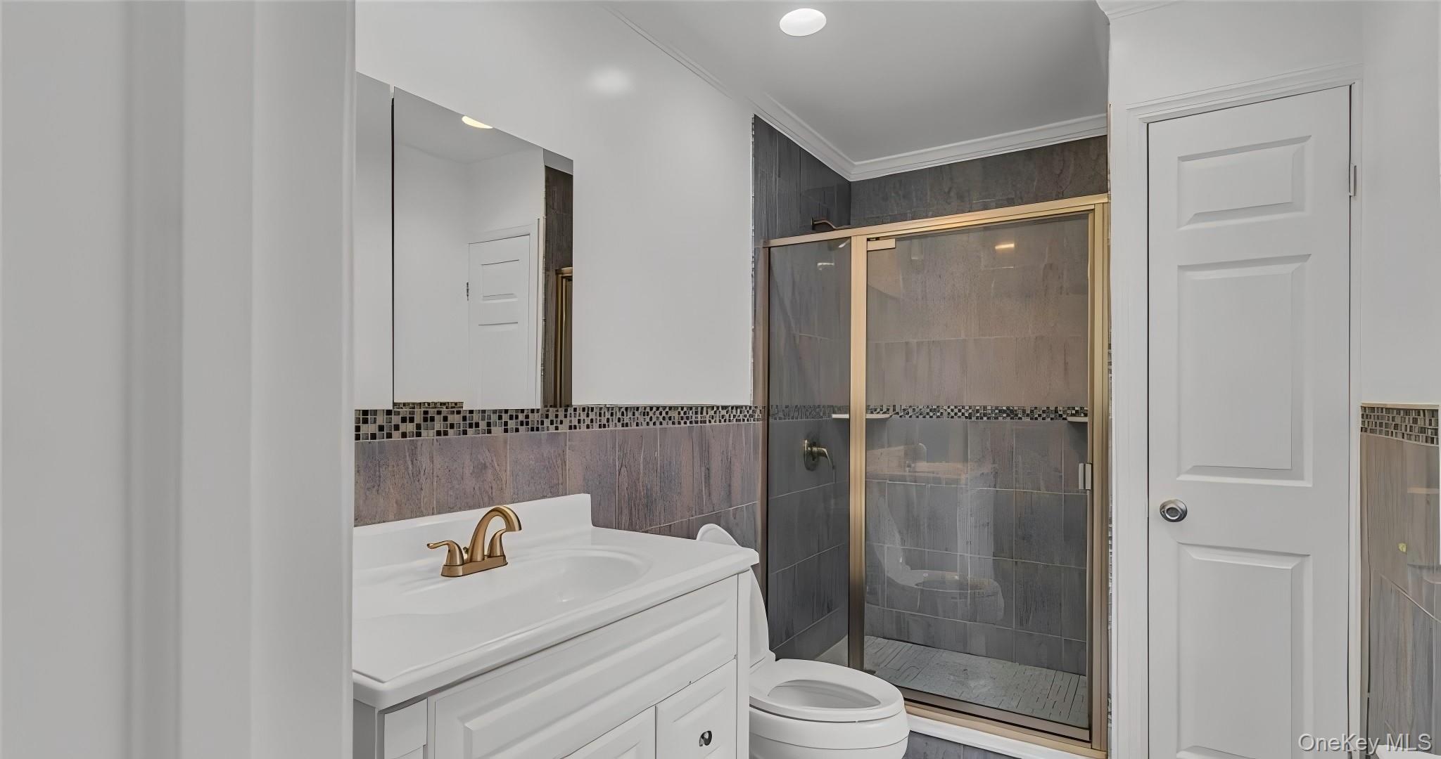 136 Lee Road Property Photo 12