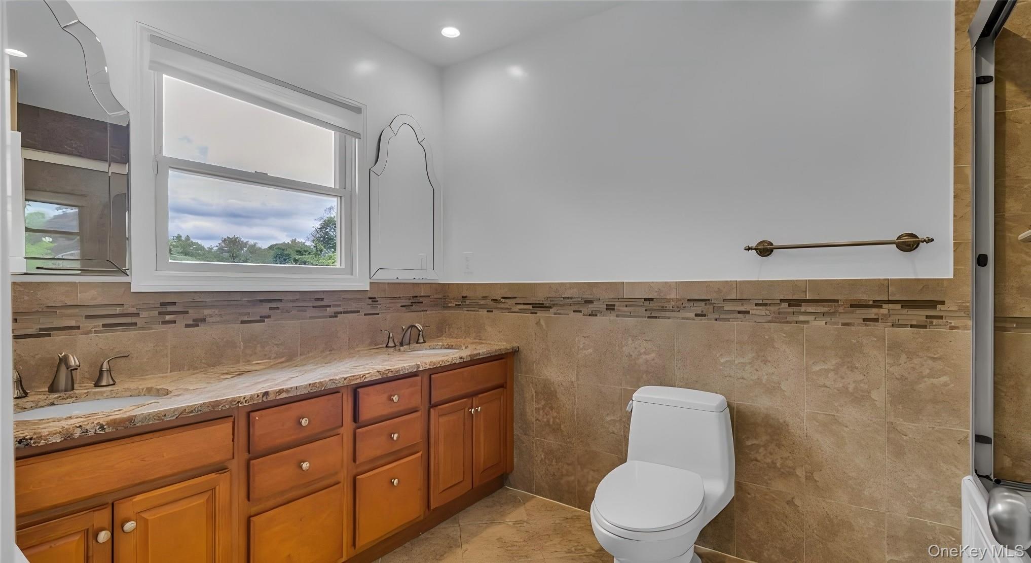 136 Lee Road Property Photo 14