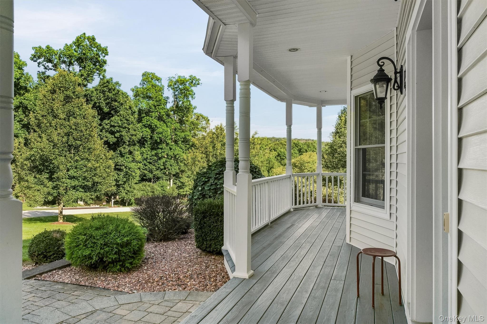 59 Hollyberry Drive Property Photo 5