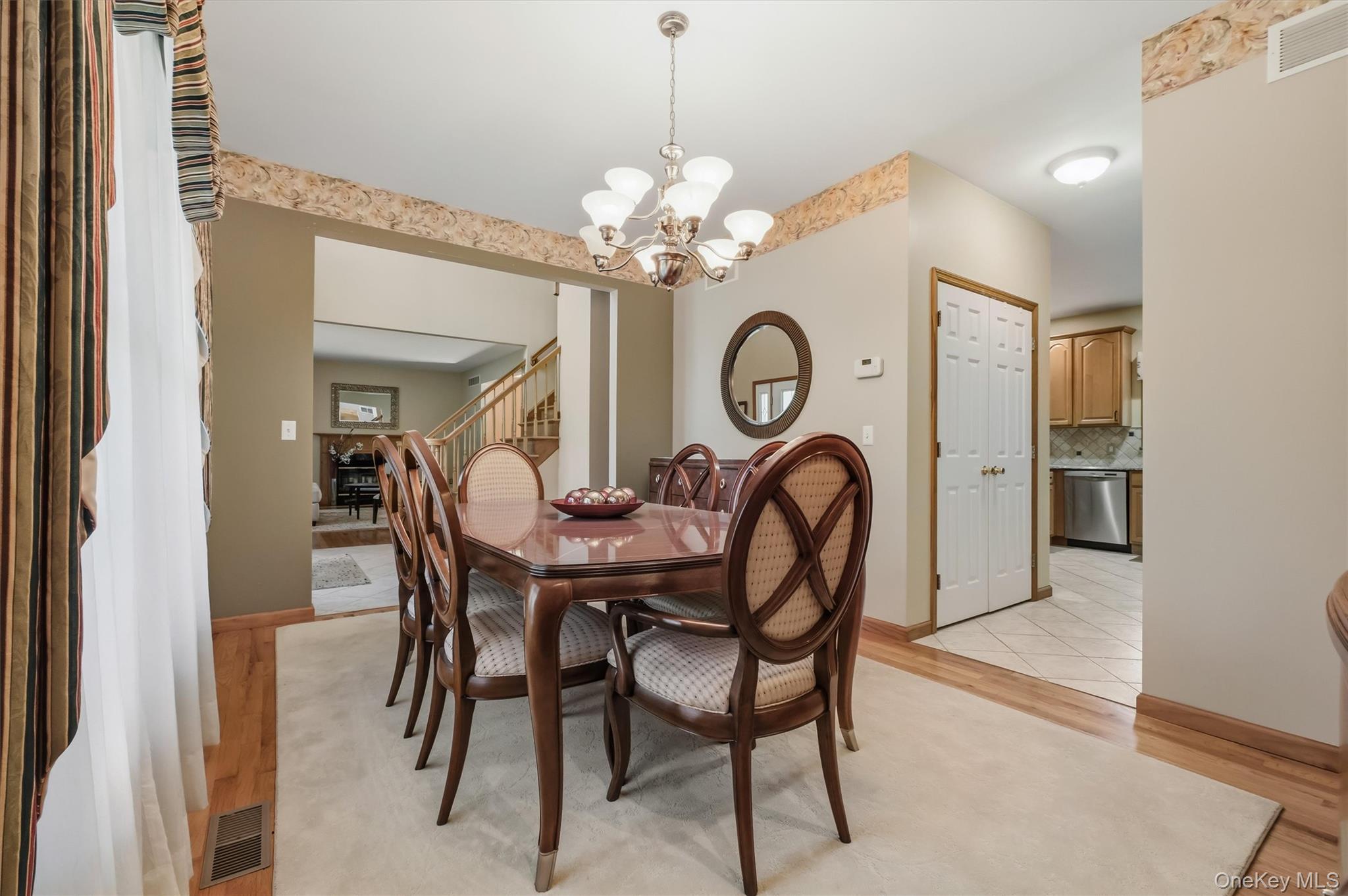 59 Hollyberry Drive Property Photo 6
