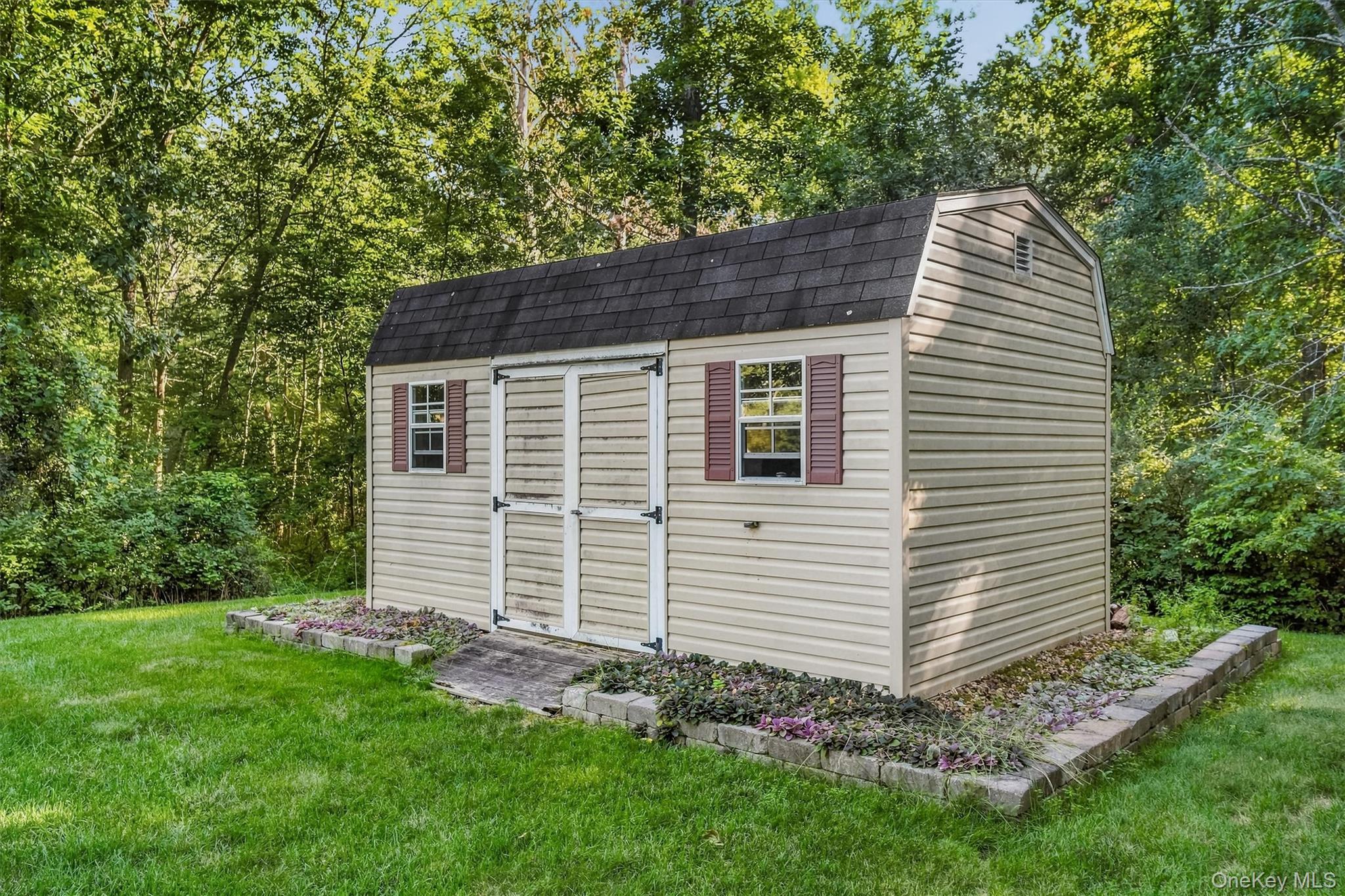 59 Hollyberry Drive Property Photo 45