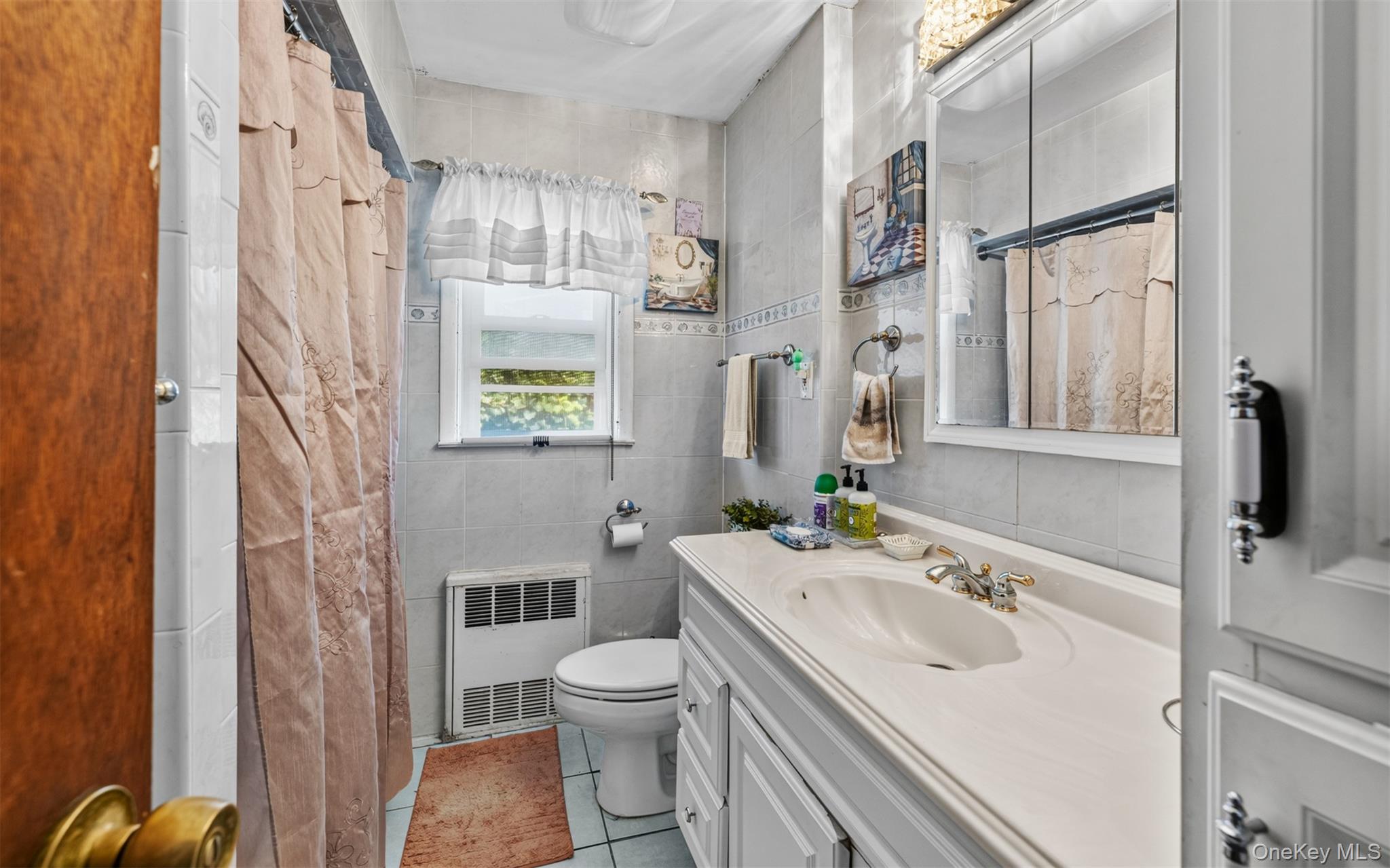 2267 Ludlam Avenue Property Photo 9