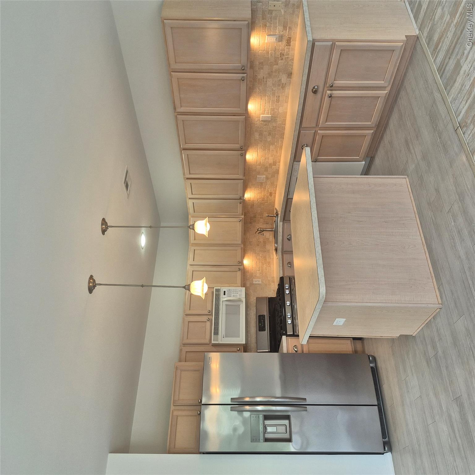 2501 Willow Pond Drive Property Photo 10