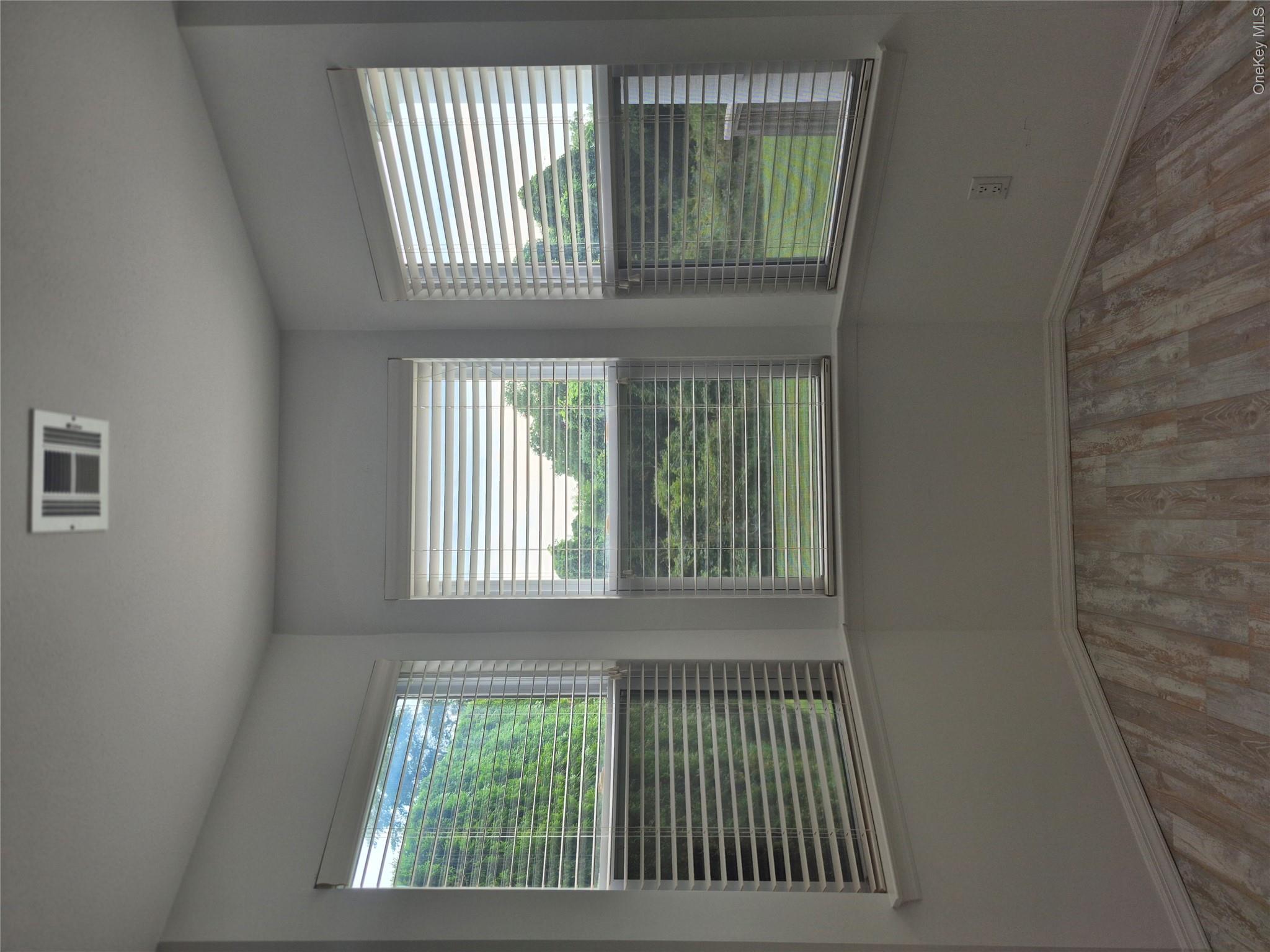 2501 Willow Pond Drive Property Photo 12